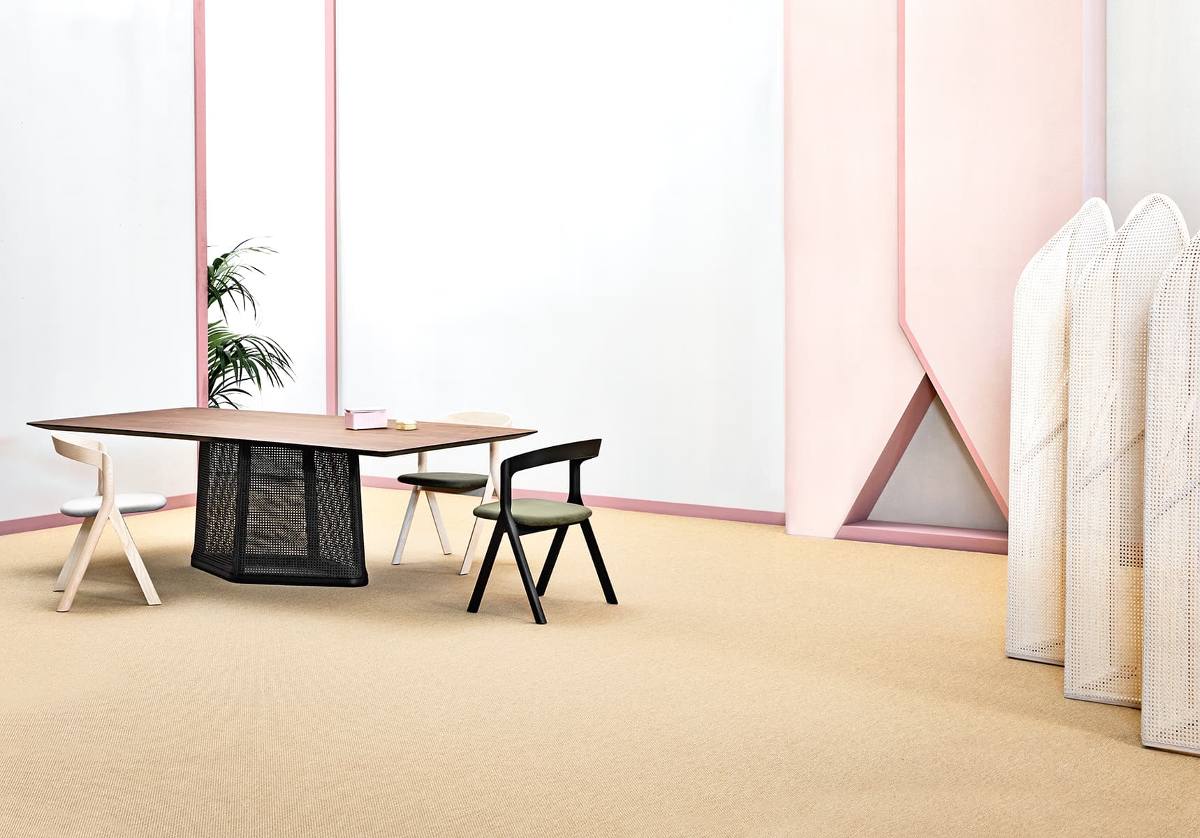 Besana Moquette
ISCHIA SUPER
Solid-color carpeting