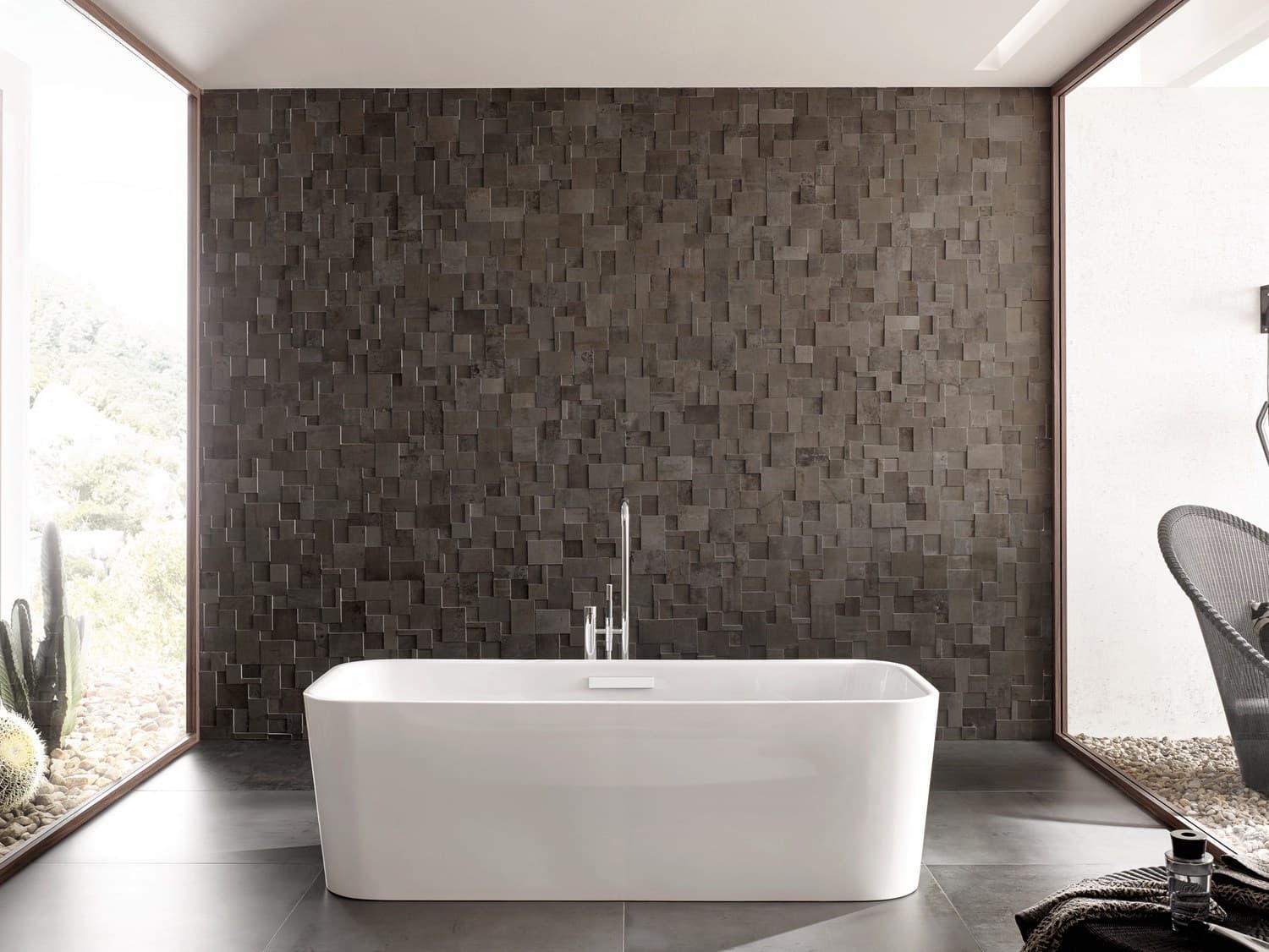 Bette
BETTEART
Freestanding enamelled steel bathtub