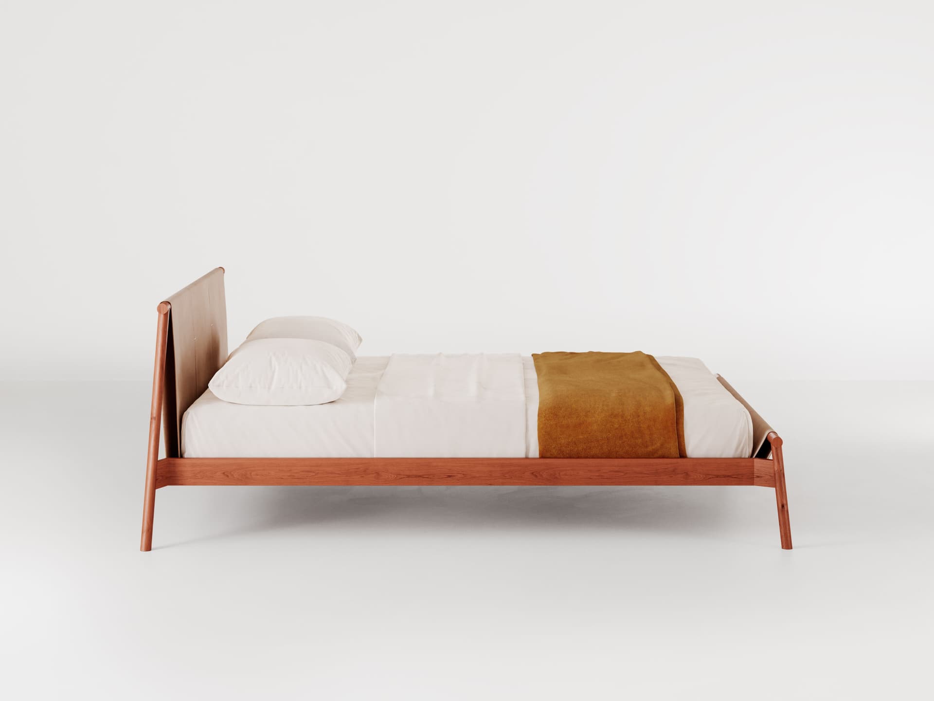 Bolzan
JACK-E
Double bed with leather and wood frame