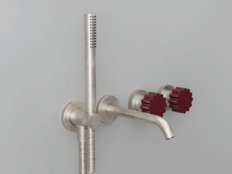 Bongio
MARGOT
Chromed brass shower/bath mixer