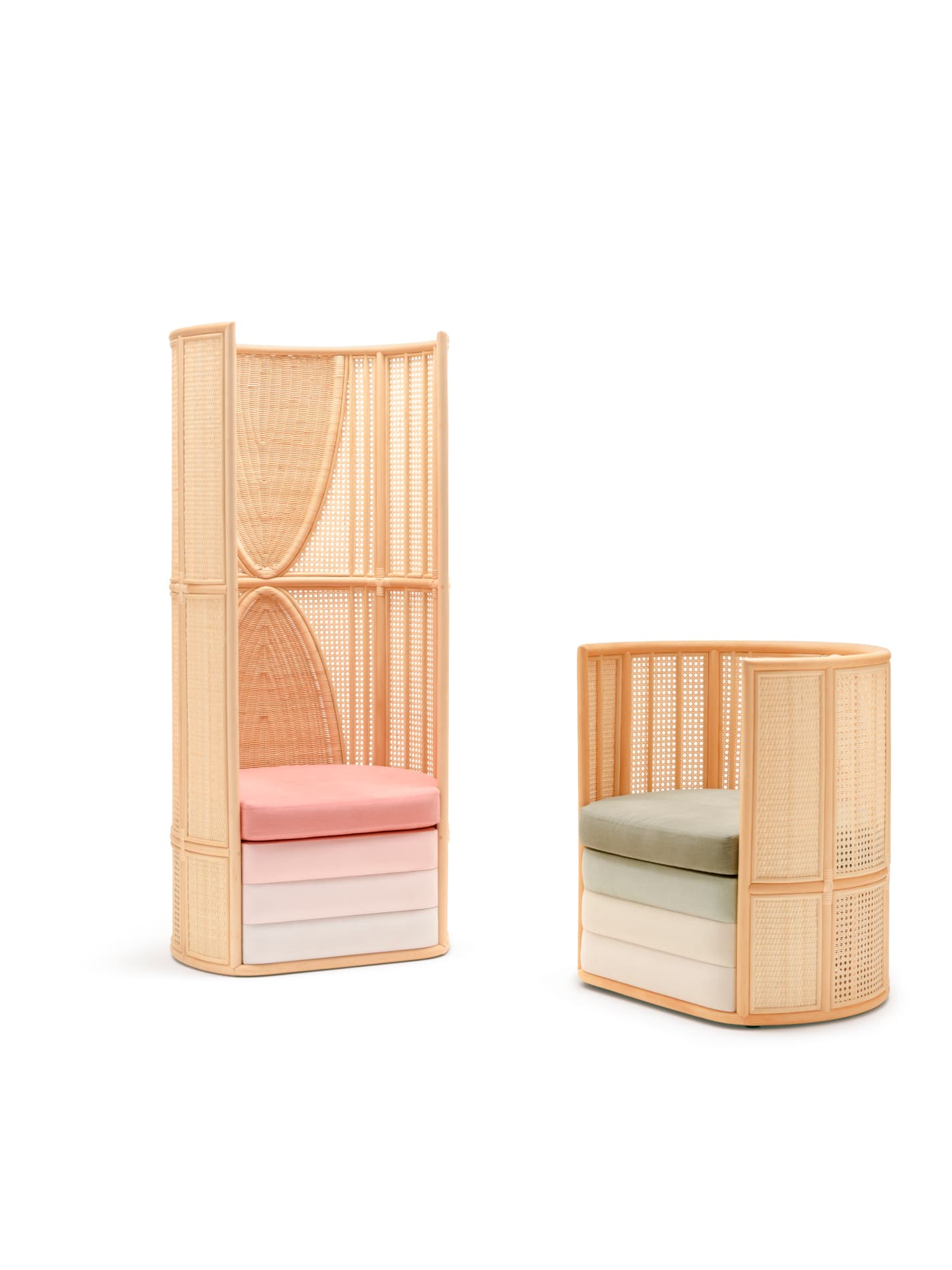 Bottega Intreccio
LISETTA
Woven wicker armchair with armrests