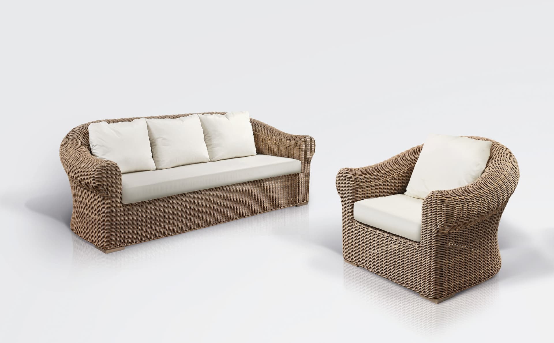 Braid
CLOE
3 seater garden sofa
