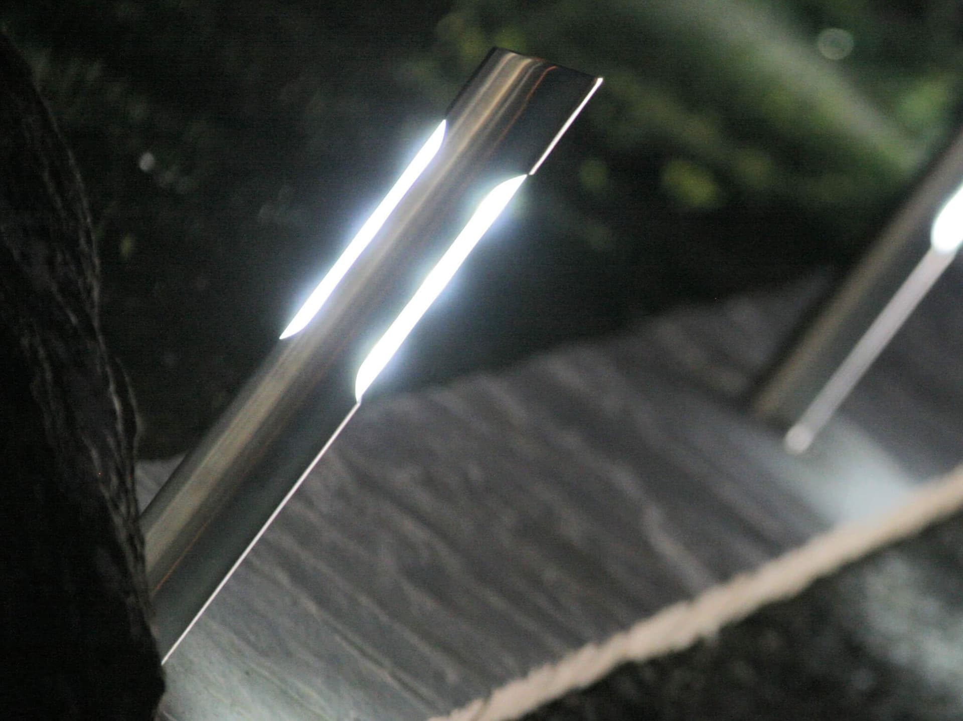 Brillamenti
POLE
LED stainless steel bollard light