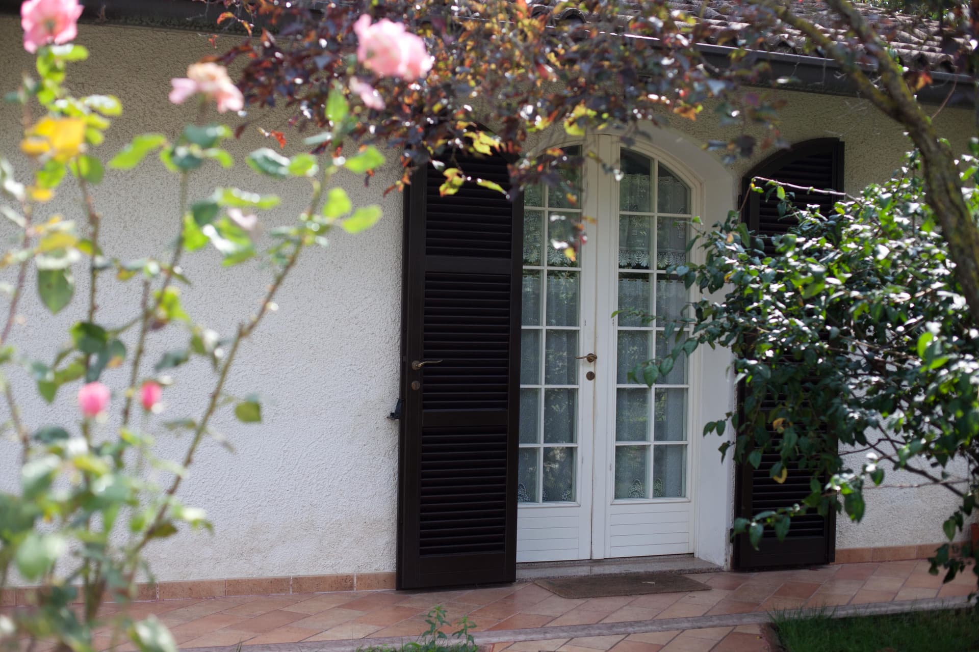 Bussi
ROMAGNOLO
Solid wood shutter