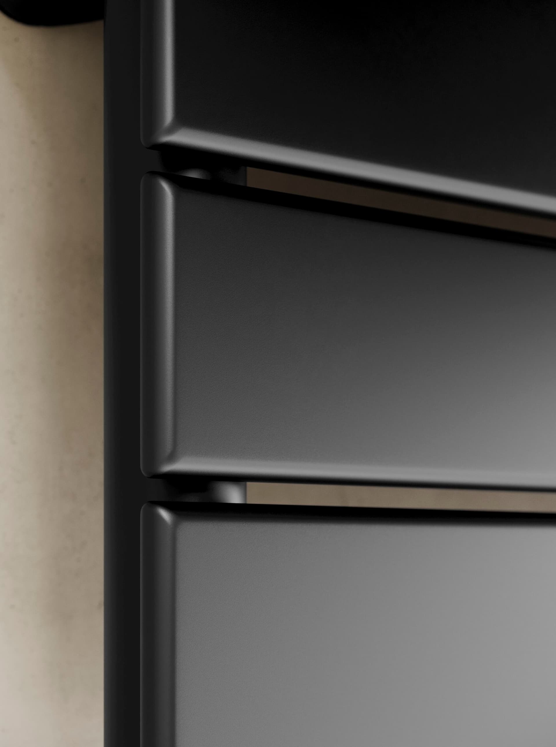 Caleido
GUFO
Steel towel warmer