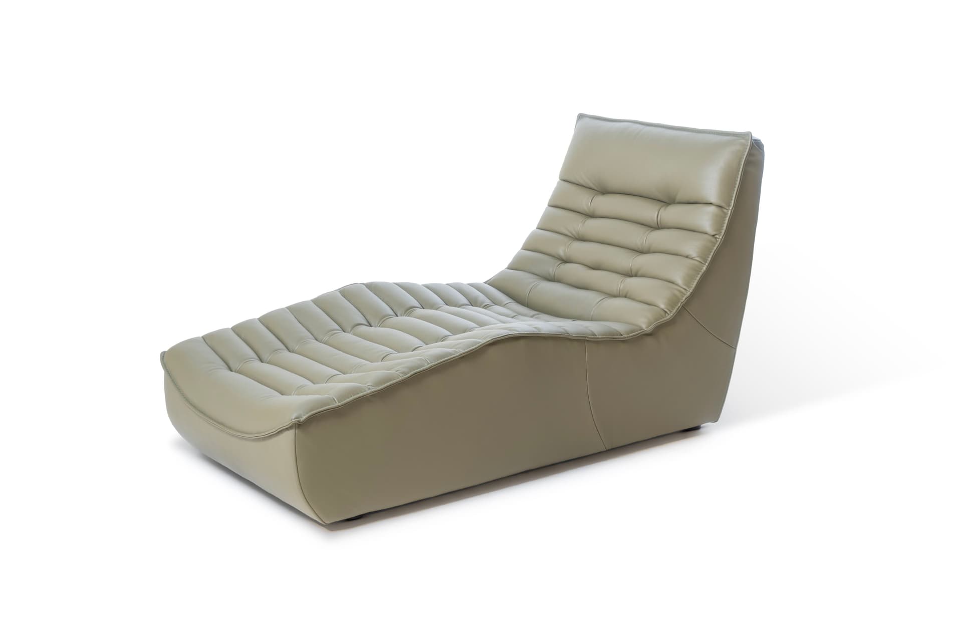 Calia Italia
FOX TROT
Upholstered leather chaise longue