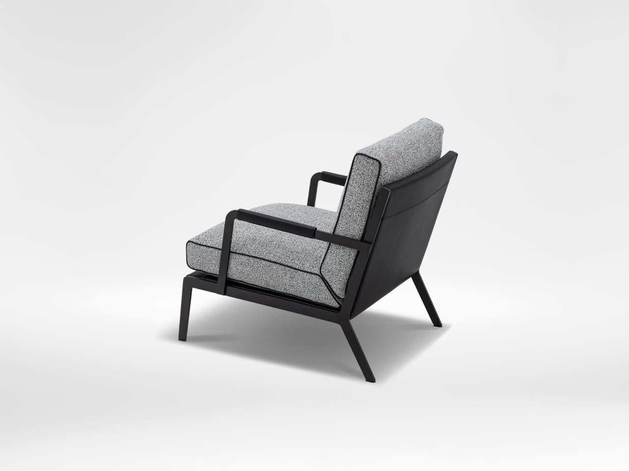 CAMERICH
AUSTEN
Fabric armchair with armrests