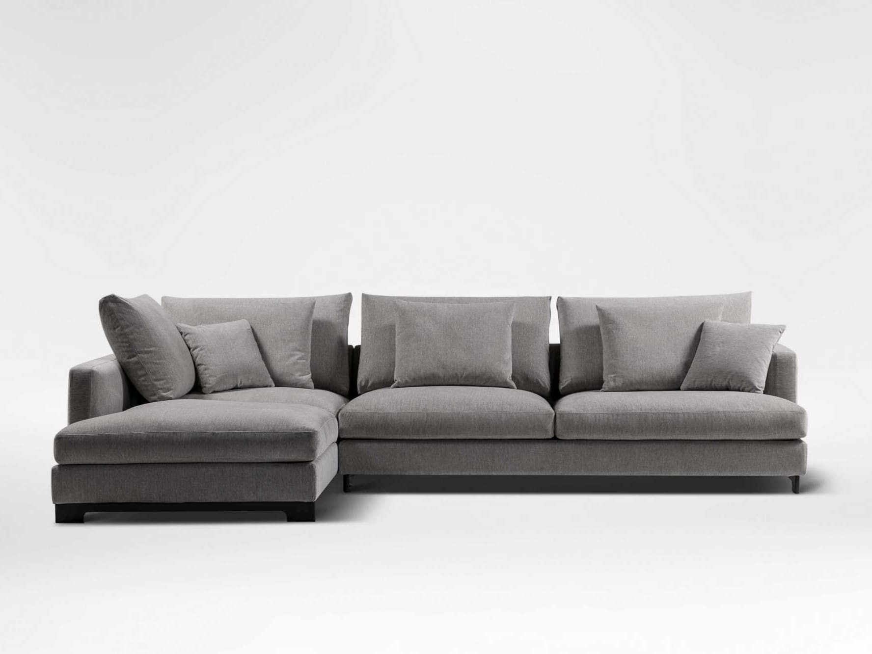 CAMERICH
EASYTIME
Fabric sofa with chaise longue
