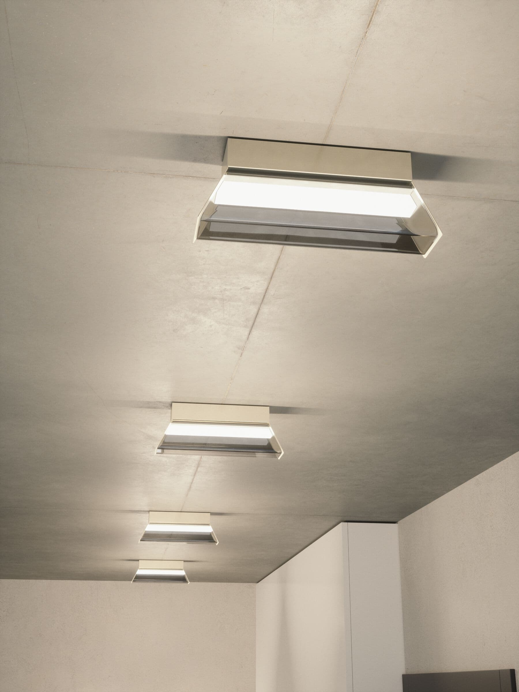 Cangini & Tucci
REGULA
LED Borosilicate glass ceiling light