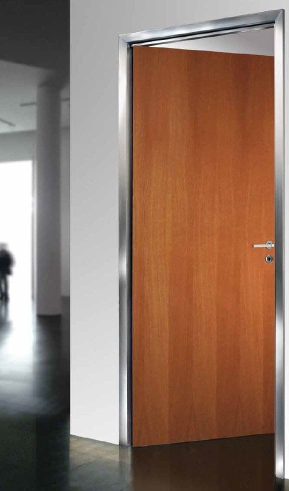 Capoferri Serramenti
SESTA
Pivot honeycomb door