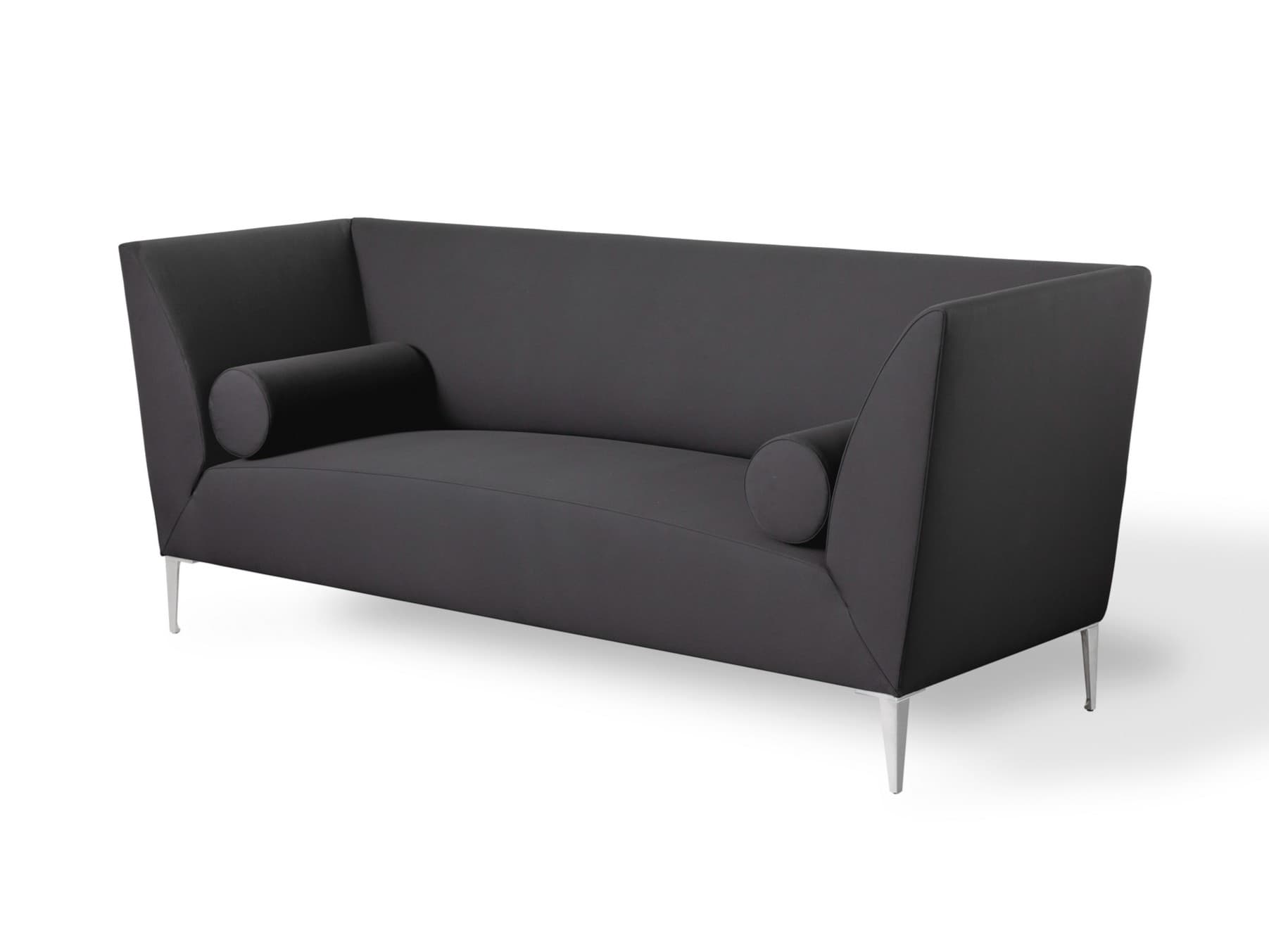 Cappellini
DAYBED
2 seater fabric sofa
