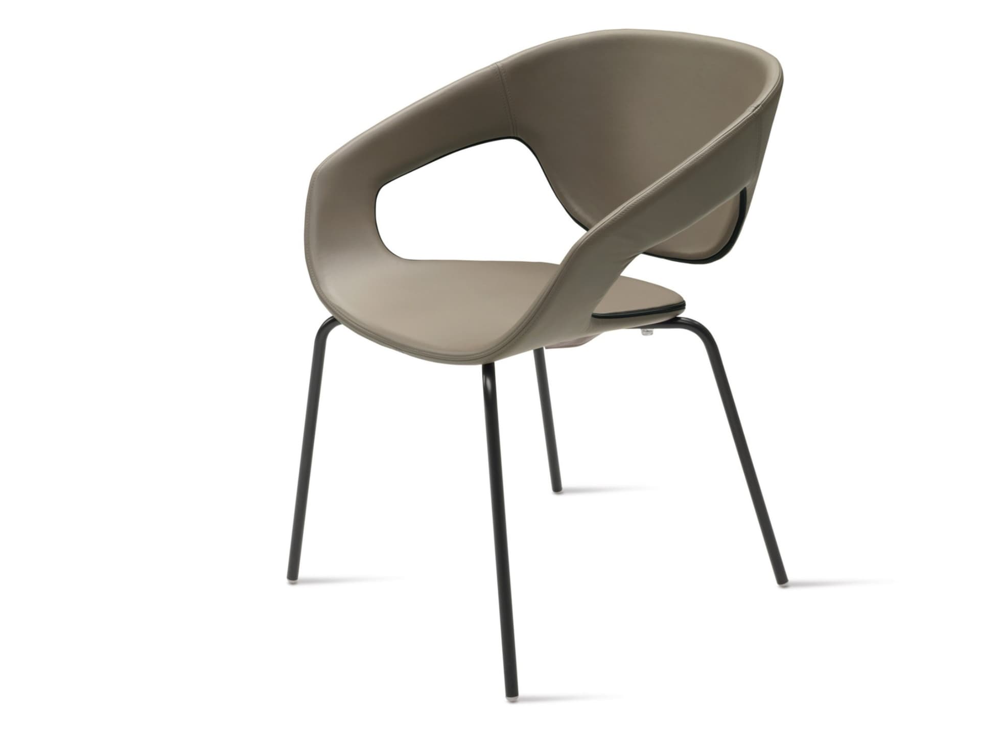 Casamania & Horm
VAD IMPILABILE IMBOTTITA
Upholstered fabric chair with armrests