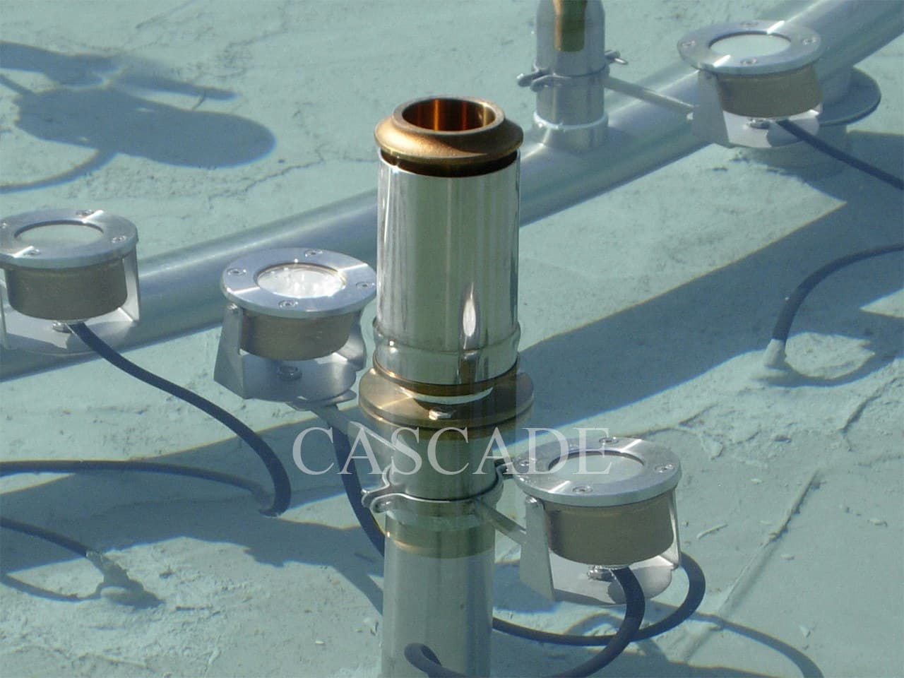 CASCADE
Anchorages and recesses underwater light
Metal underwater lamp for fountains