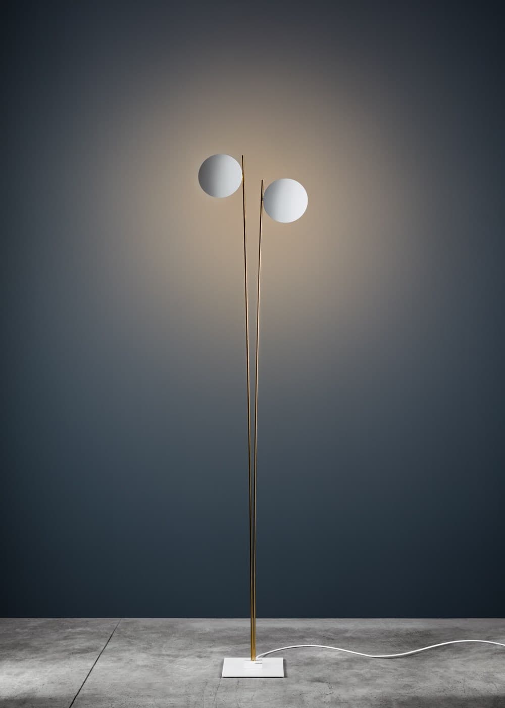 Catellani & Smith
LEDERAM F2
LED aluminium floor lamp
