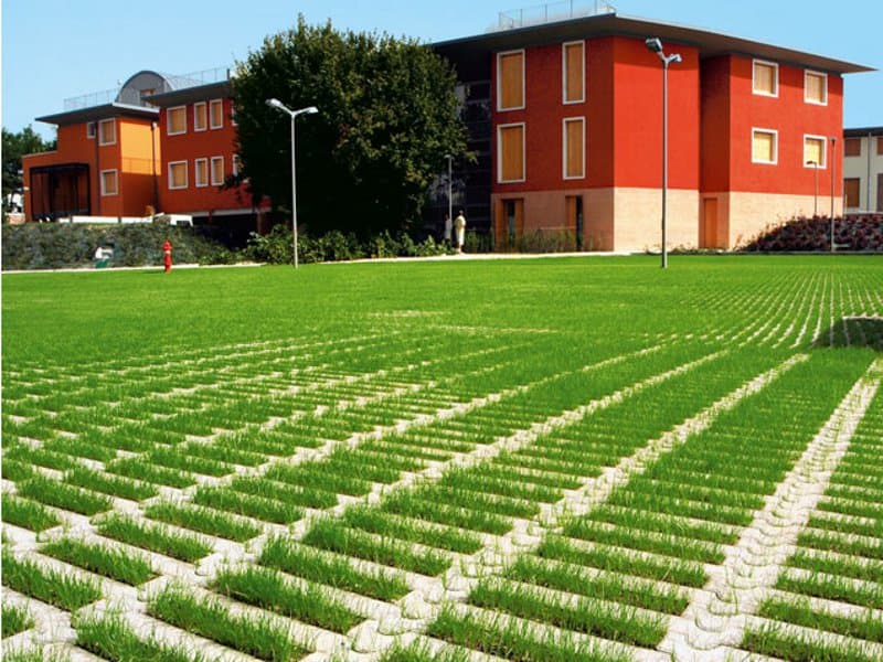 CEDA
LAGOS
Concrete paving block