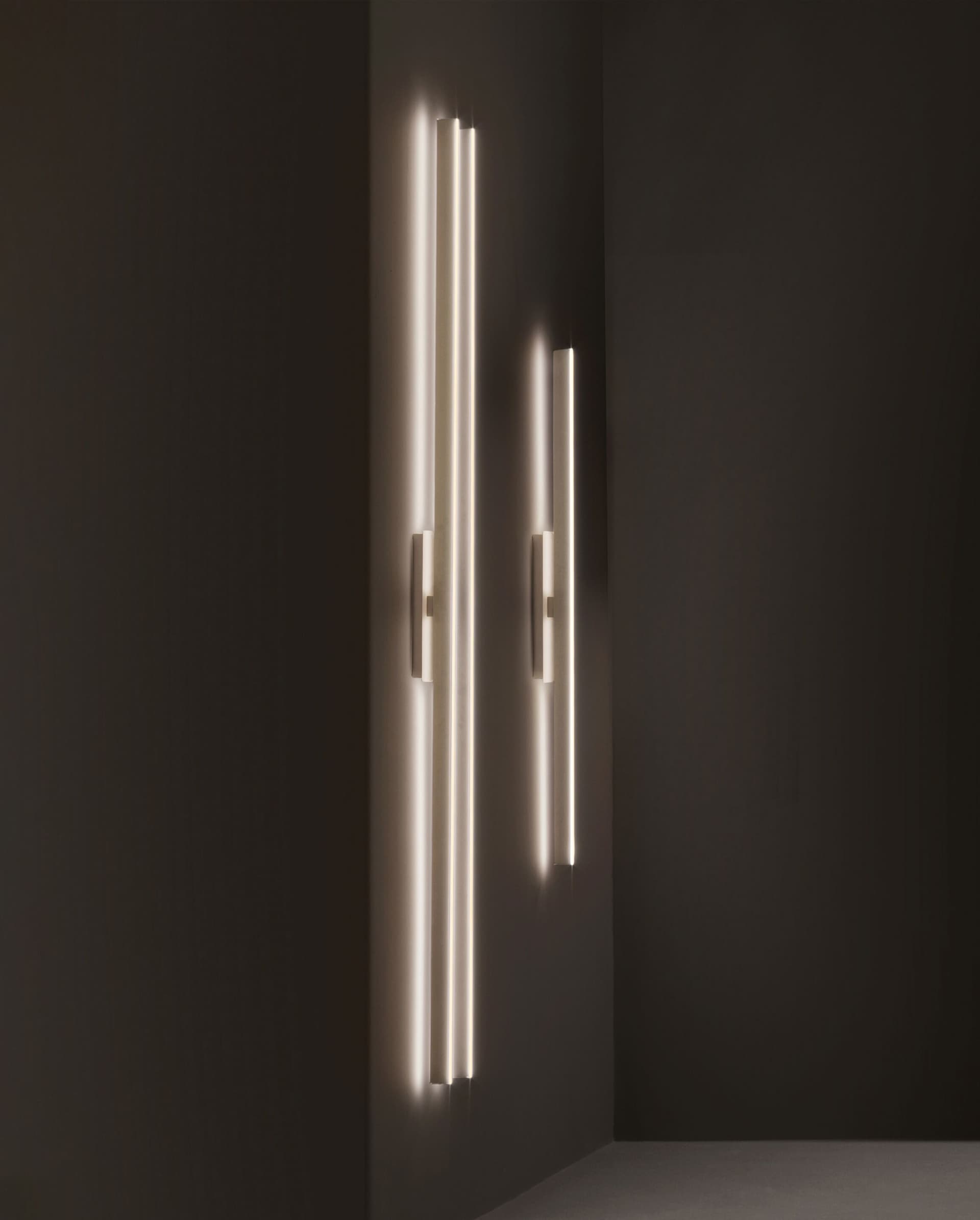 Contardi
FLY
LED metal wall lamp