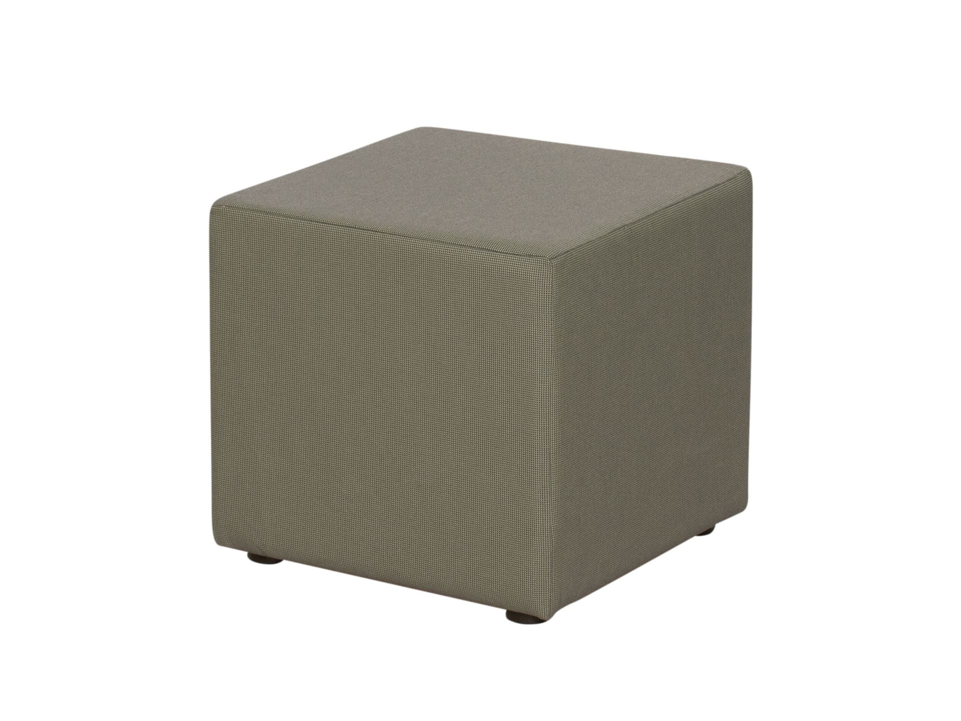 COZIP
SERENA
Square Batyline® garden pouf