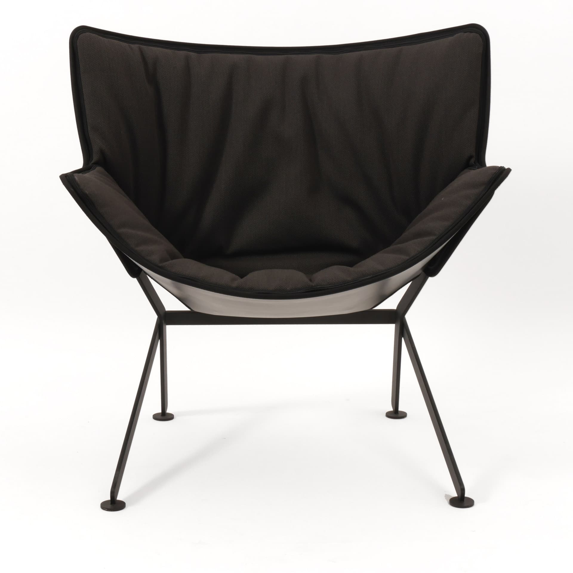 DANTE - Goods And Bads
EL SANTO JIFFY
Leather armchair