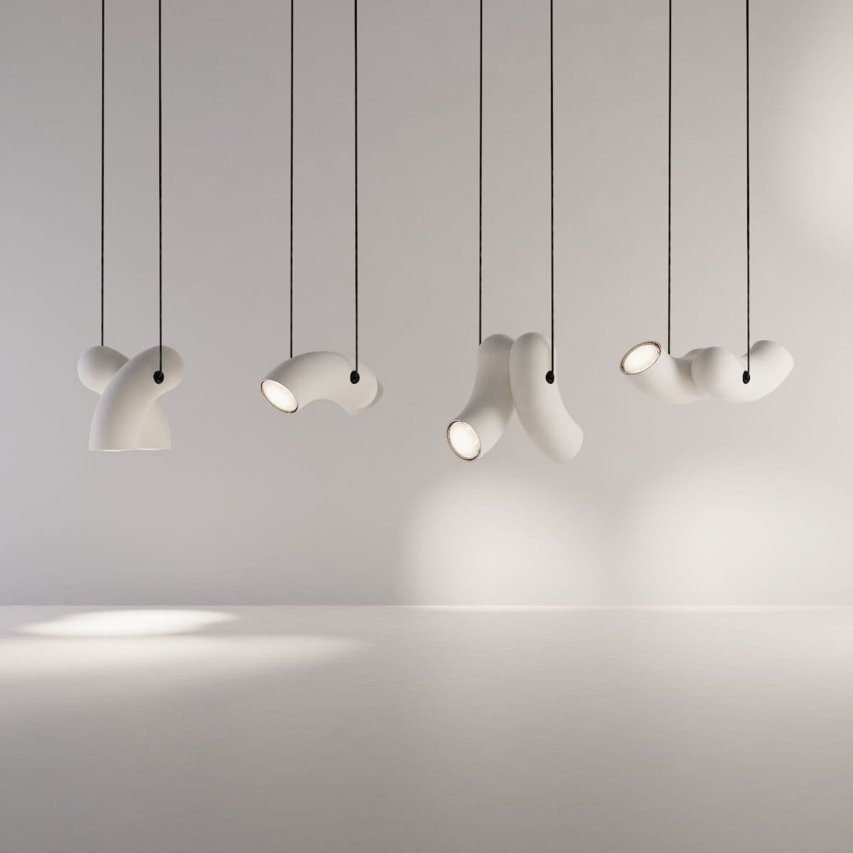 Darmes
HYPHEN
LED porcelain pendant lamp