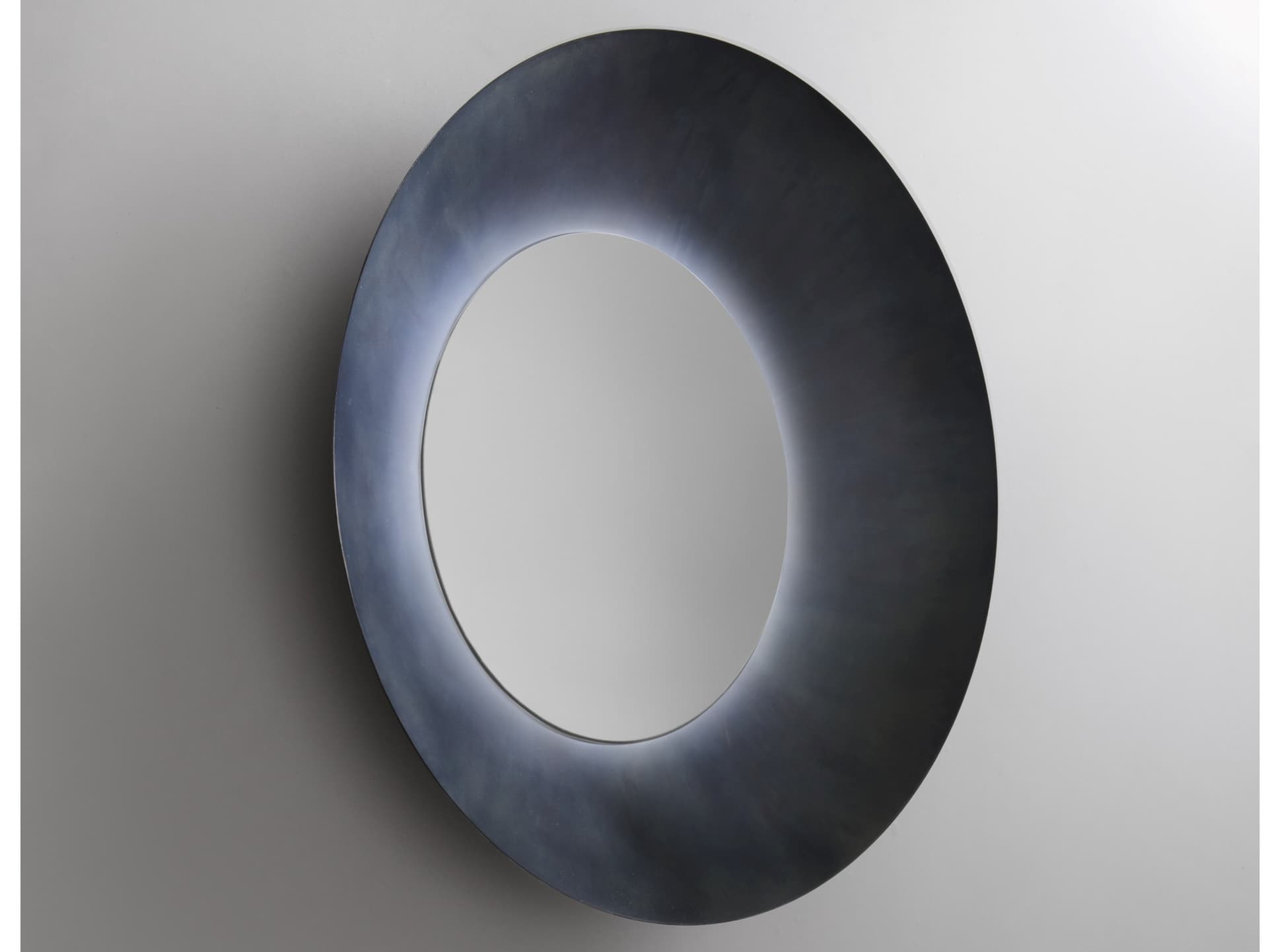 DE CASTELLI
BRAME
Round framed mirror