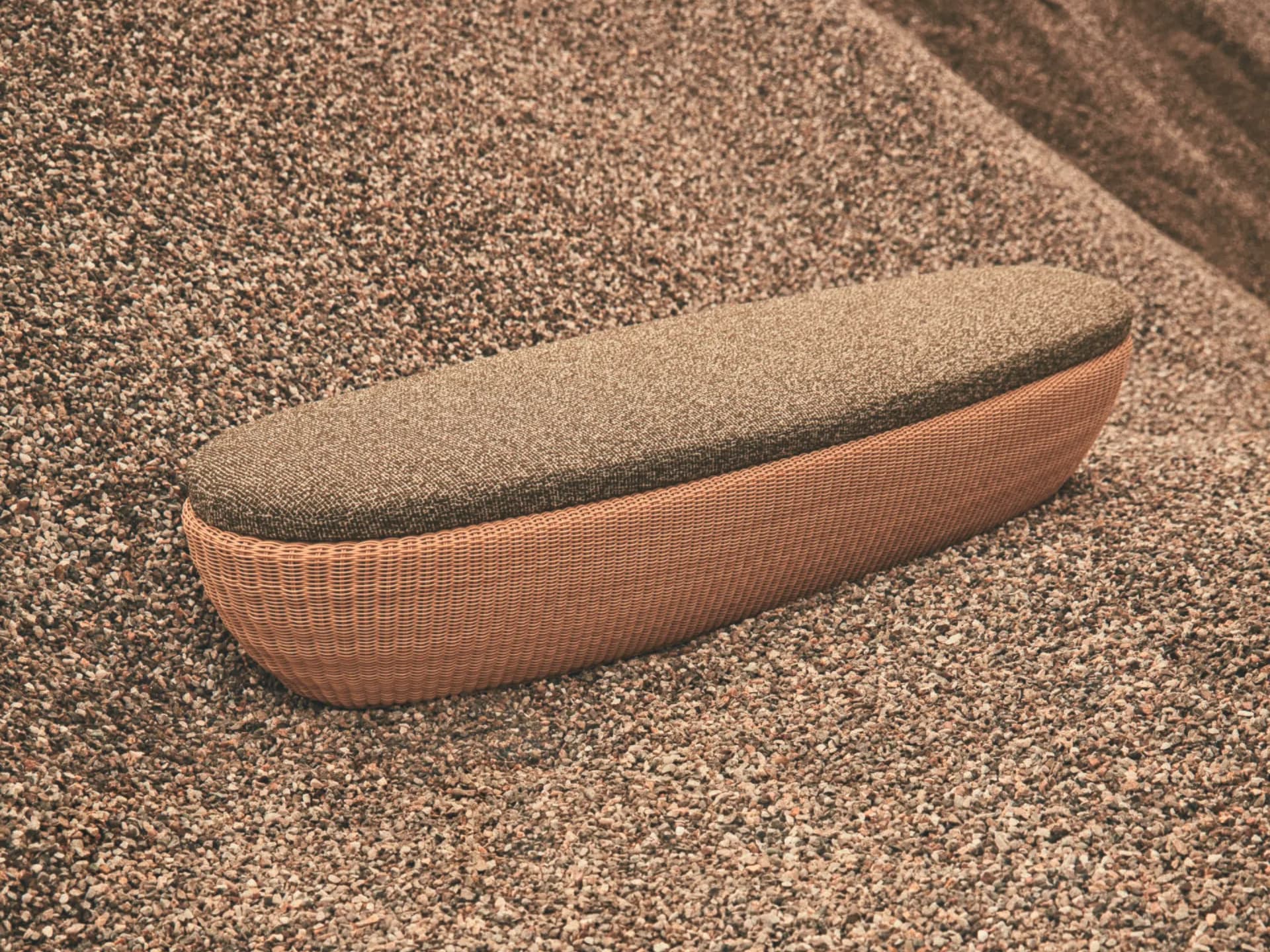 De Padova
AFTERNOONS
PVC garden bench