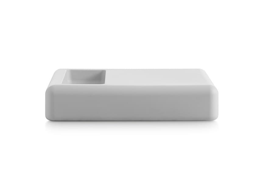 Diabla
356
Low square garden side table
