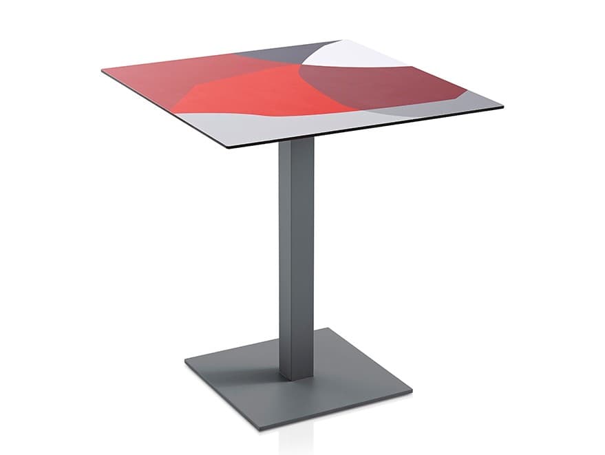 Diabla
ABSTRAKT MONA
Square laminate table