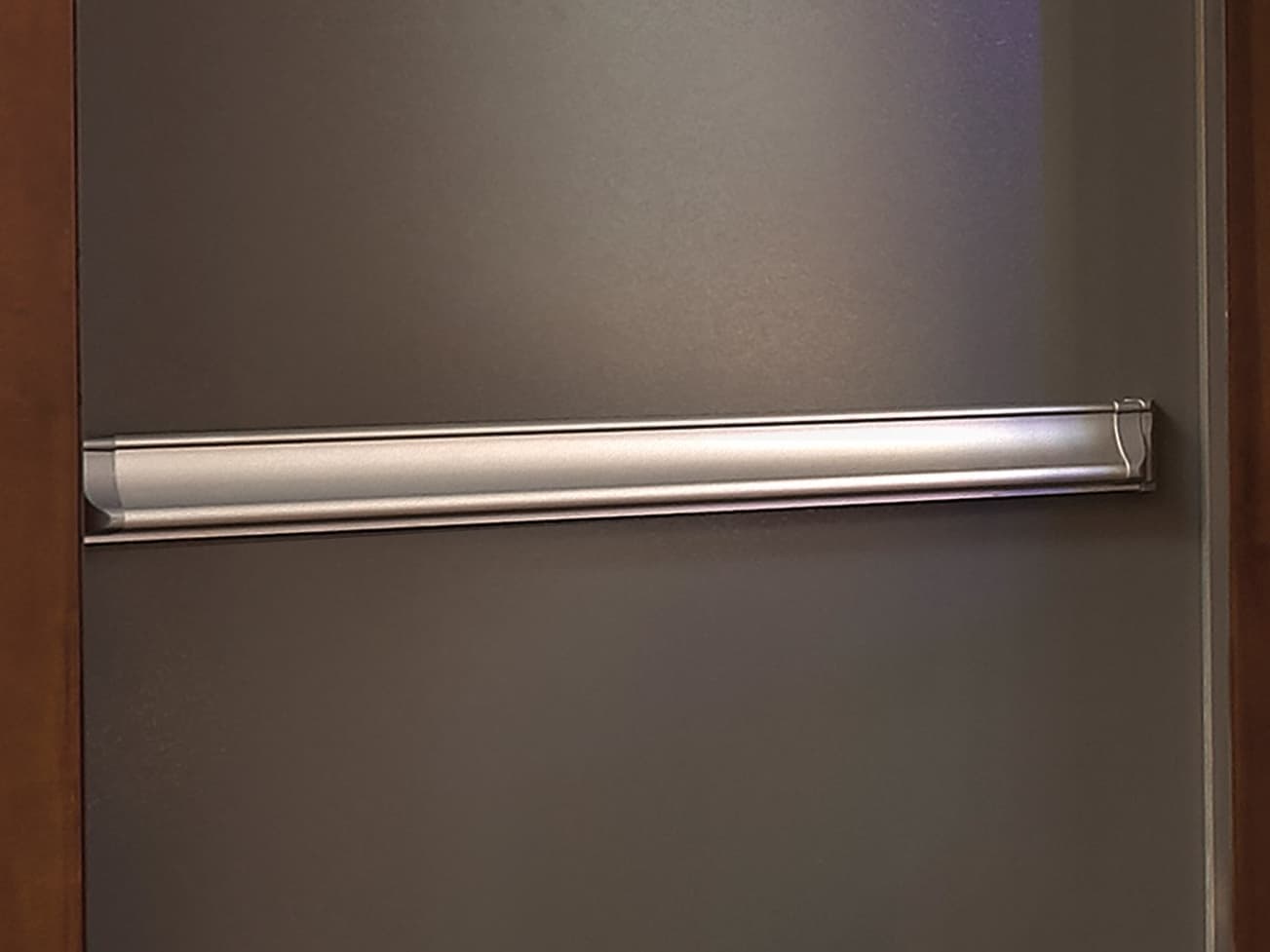 DIERRE
NO PANIC
Metal emergency exit door handle