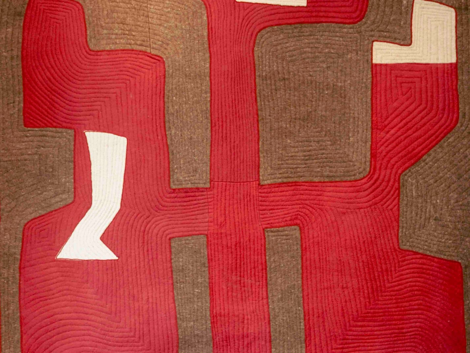 Dinodo Studio
SHYRDAK
Rectangular wool rug