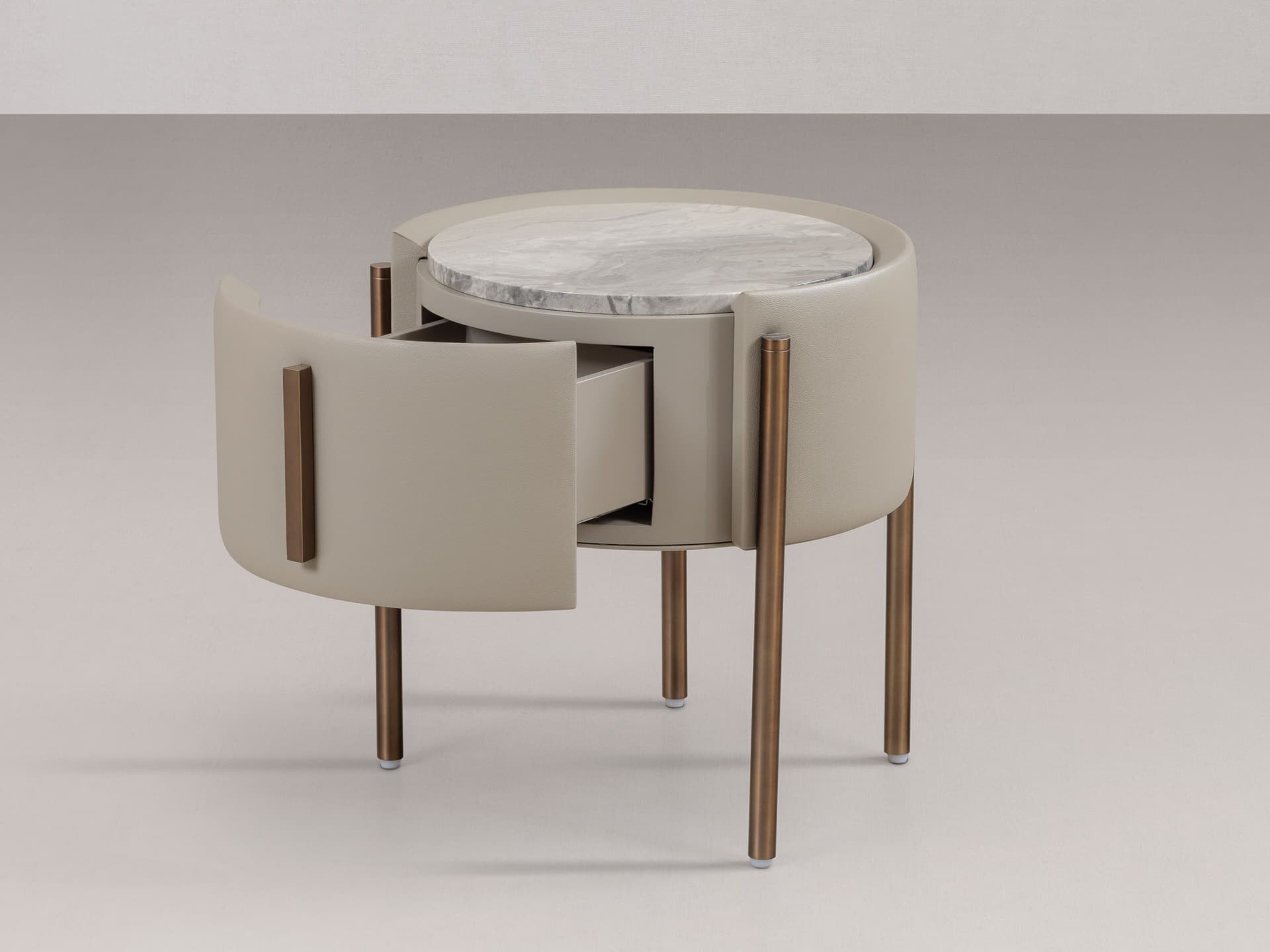 DIVIANA
NST.03
Round leather bedside table with drawer