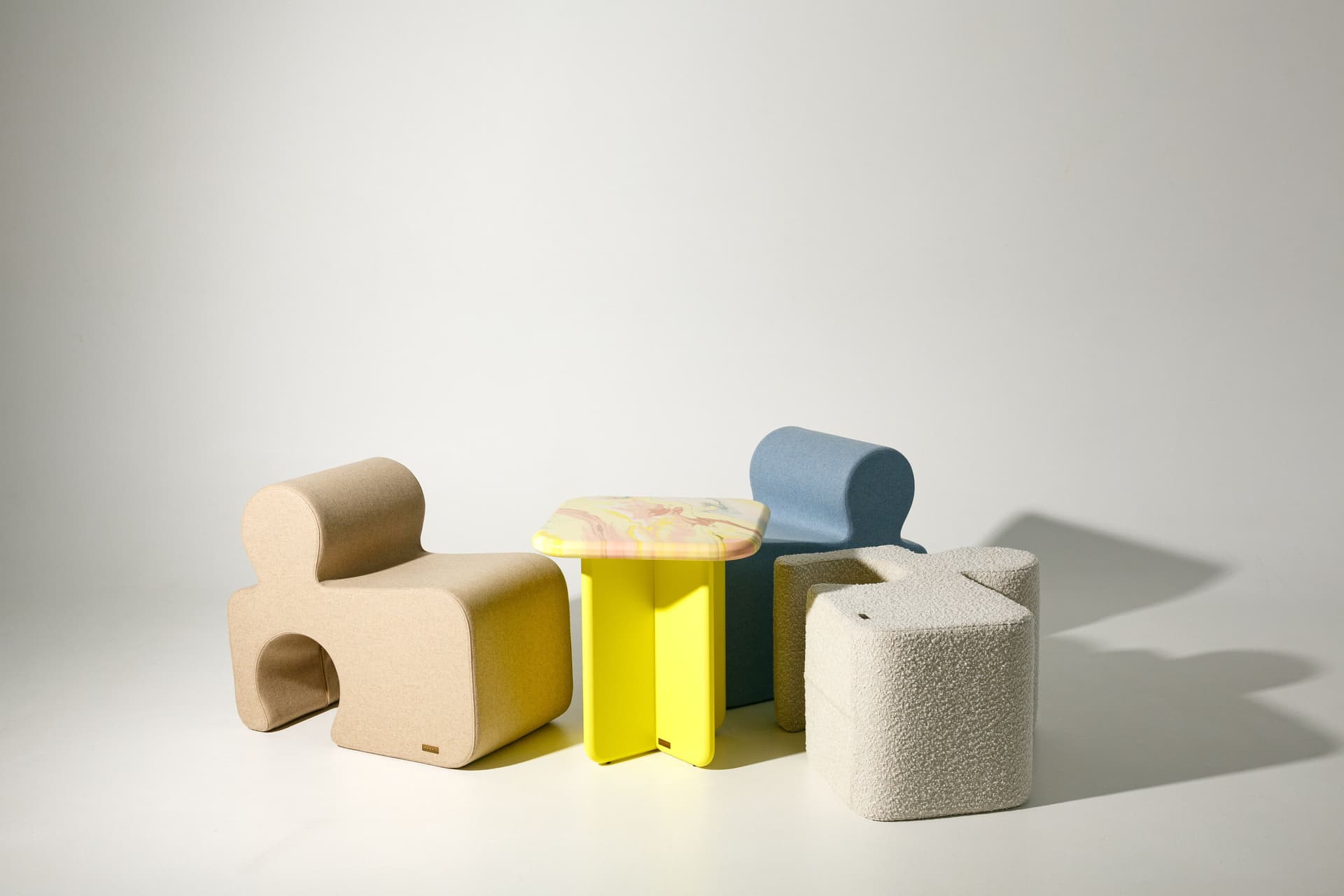 DONNA Furniture
KONYKY
Fabric pouf