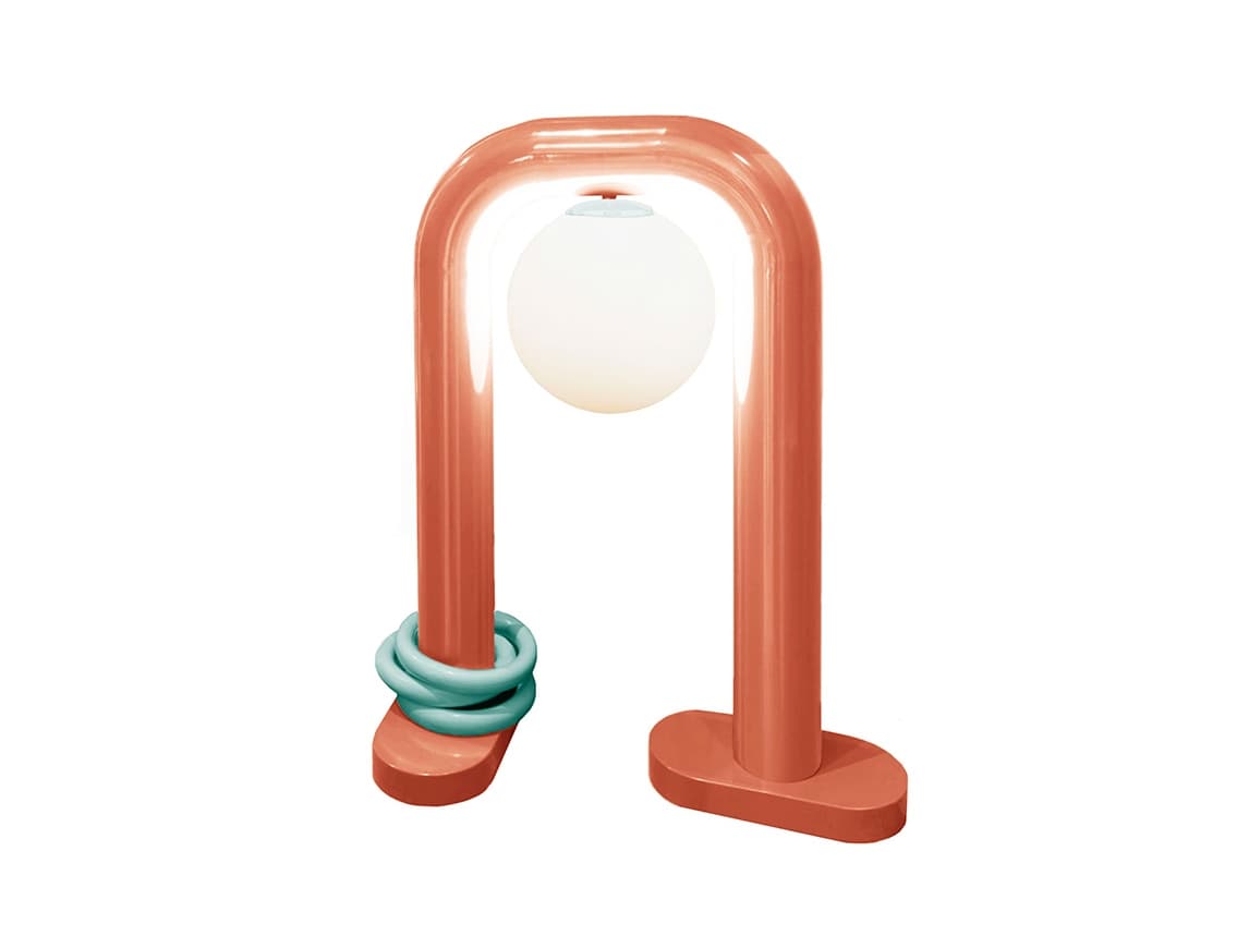Dovain Studio
Game
LED metal table lamp
