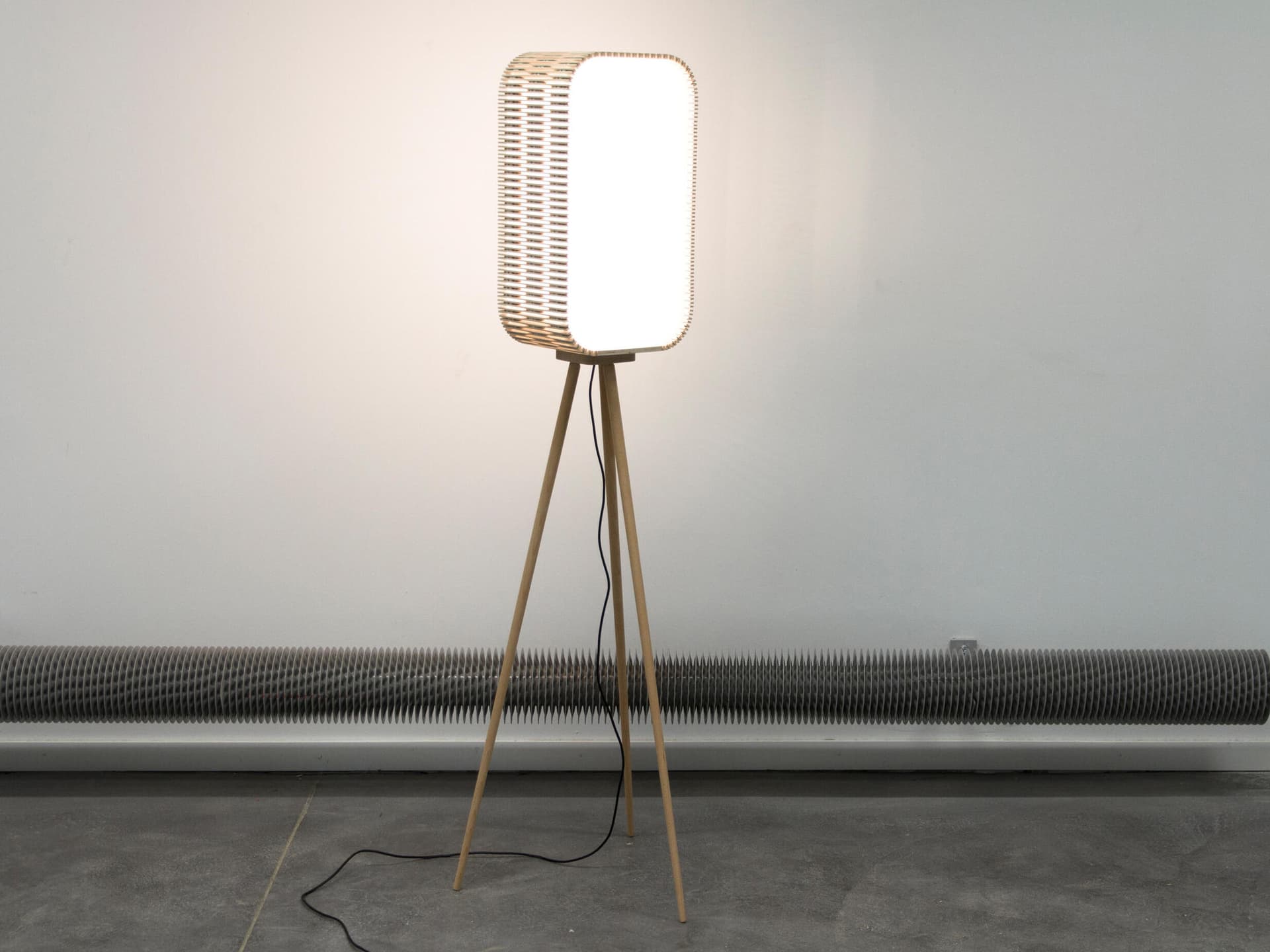 dukta
LUMBRA
LED wooden floor lamp