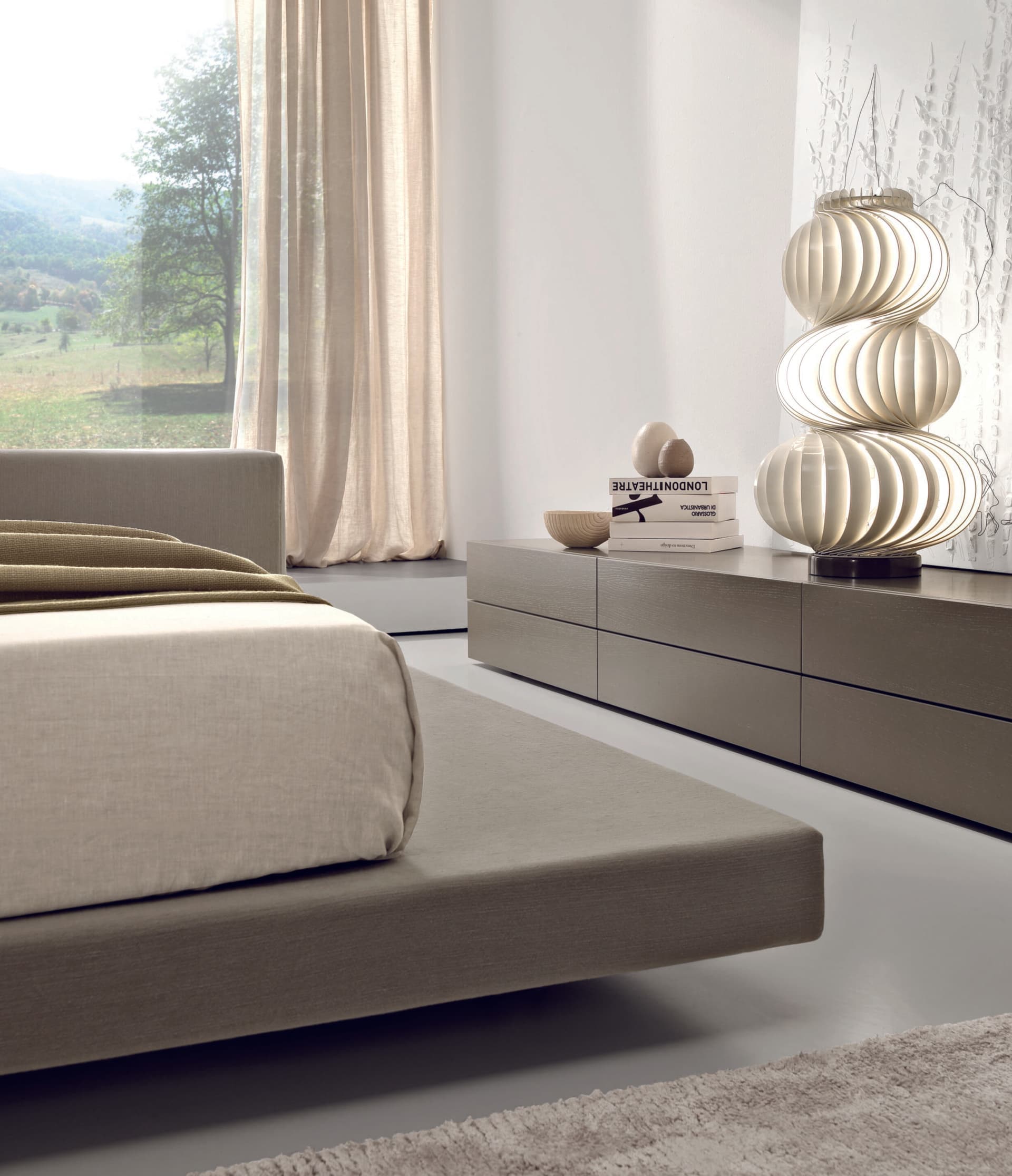 Duomo Design
ATLANTE
Upholstered bed with removable cover