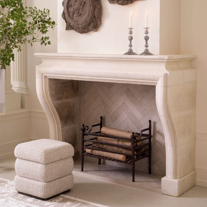 Eichholtz
FIFTH
Square chenille pouf