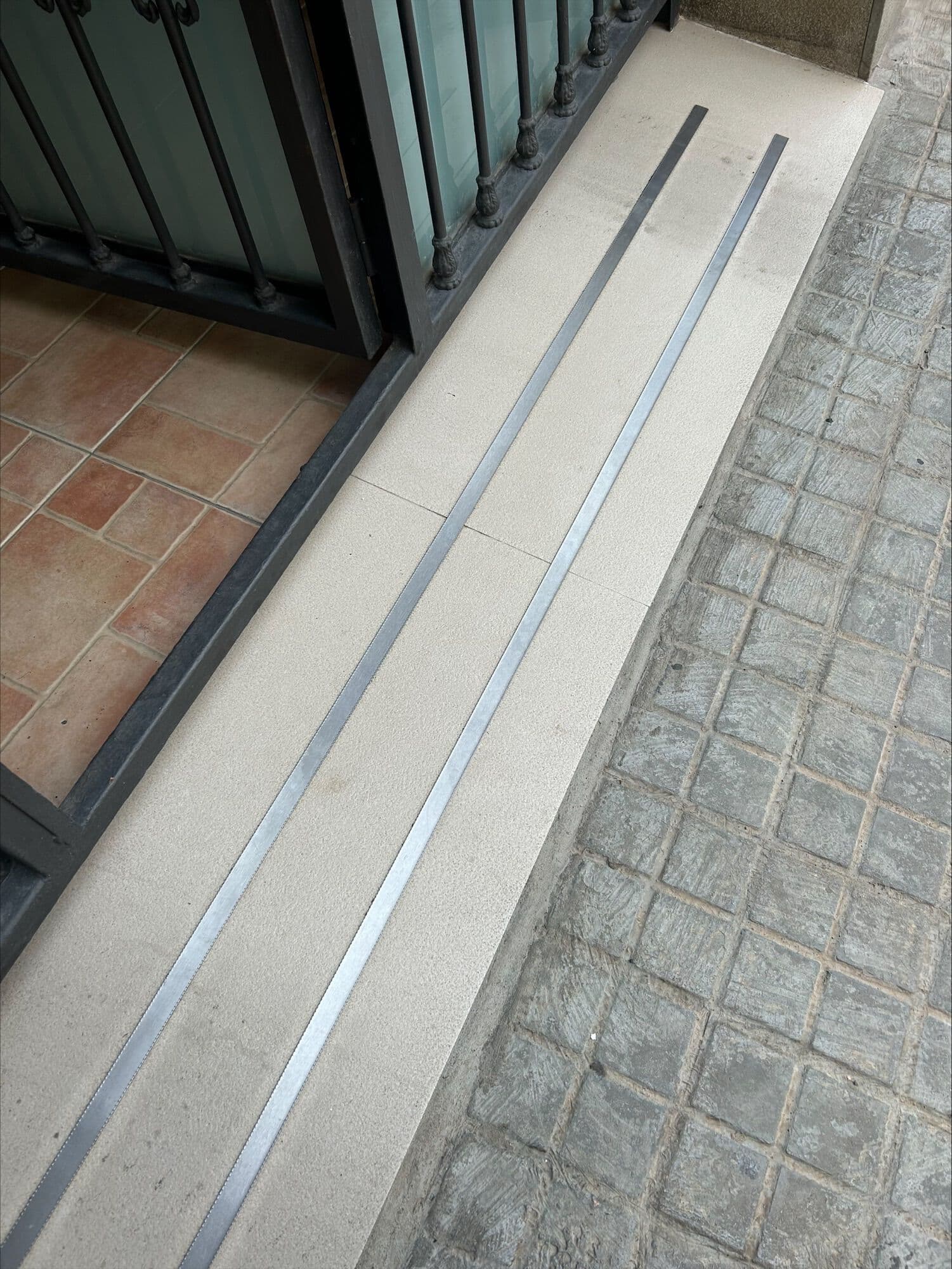 EMAC Italia
NOVOPLETINA® ACERO INOXIDABLE
Stainless steel star nosing