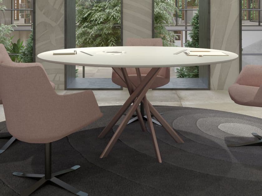 ESTEL GROUP
SANT'ANDREA
Round wooden meeting table