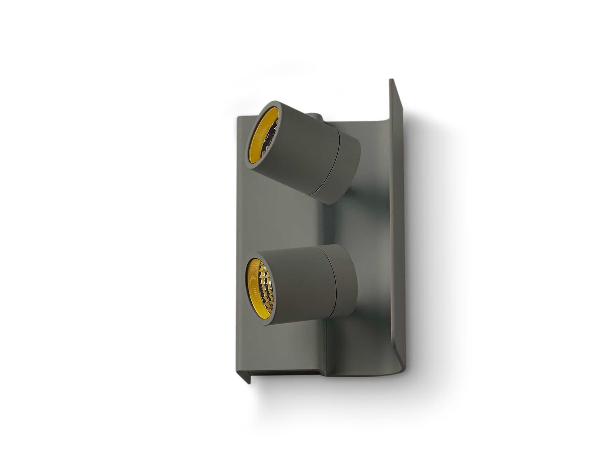 Exenia
PLURIEL x2
Adjustable wall-mounted LED aluminium spotlight