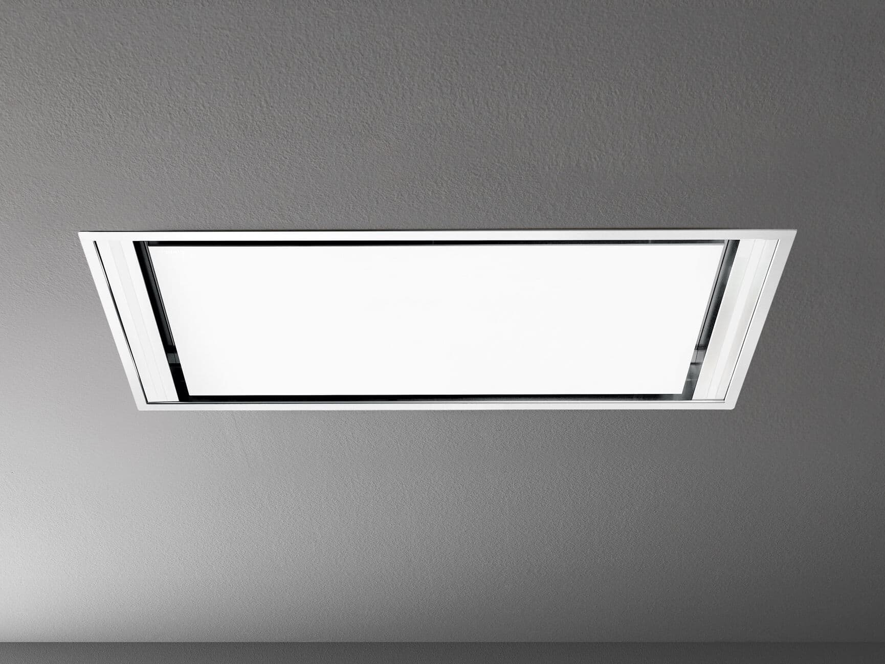 Falmec
STELLA PLUS
Built-in stainless steel cooker hood with integrated lighting