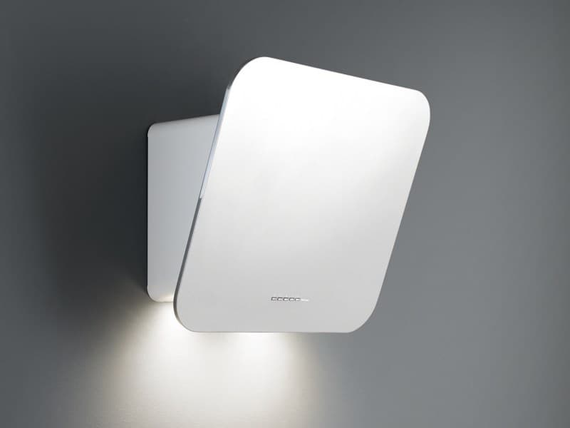Falmec
TAB
Wall-mounted steel cooker hood