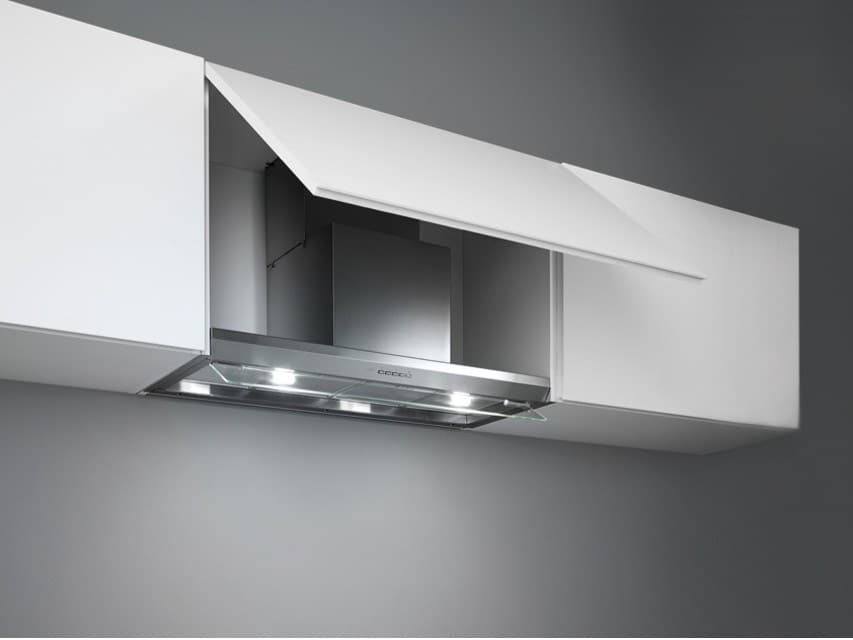 Falmec
VIRGOLA EVOLUTION
Wall-mounted stainless steel cooker hood with integrated lighting
