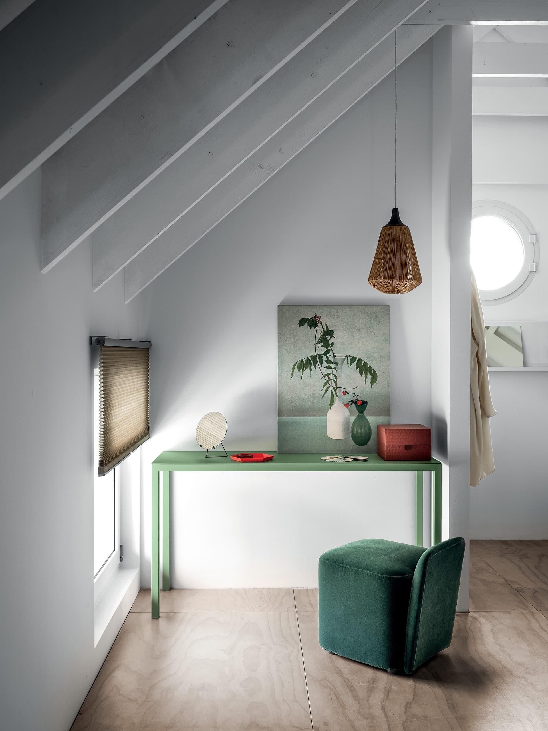 Fantin
FRAME
Rectangular metal console table