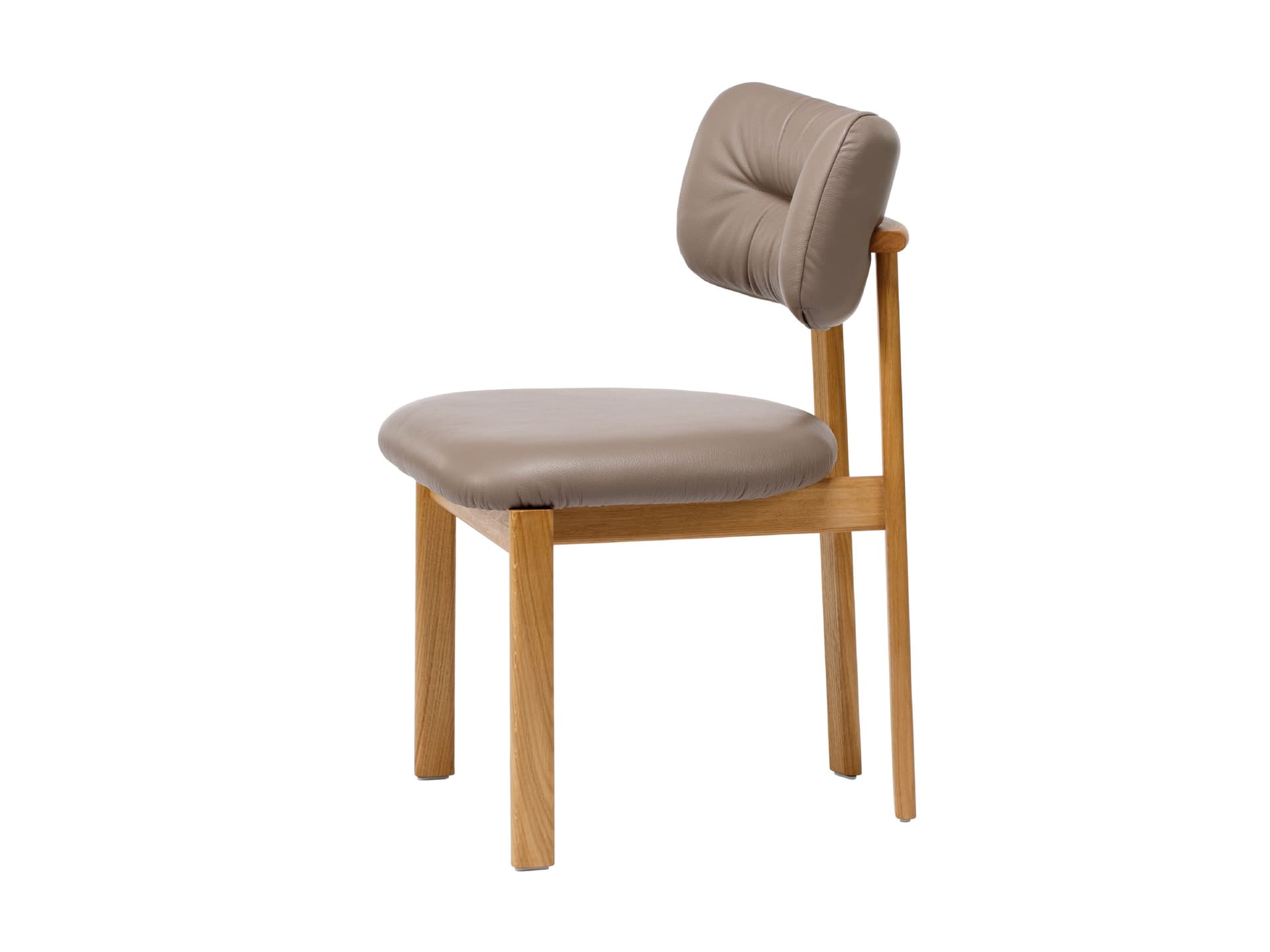 favius
PILLAR
Upholstered wooden chair