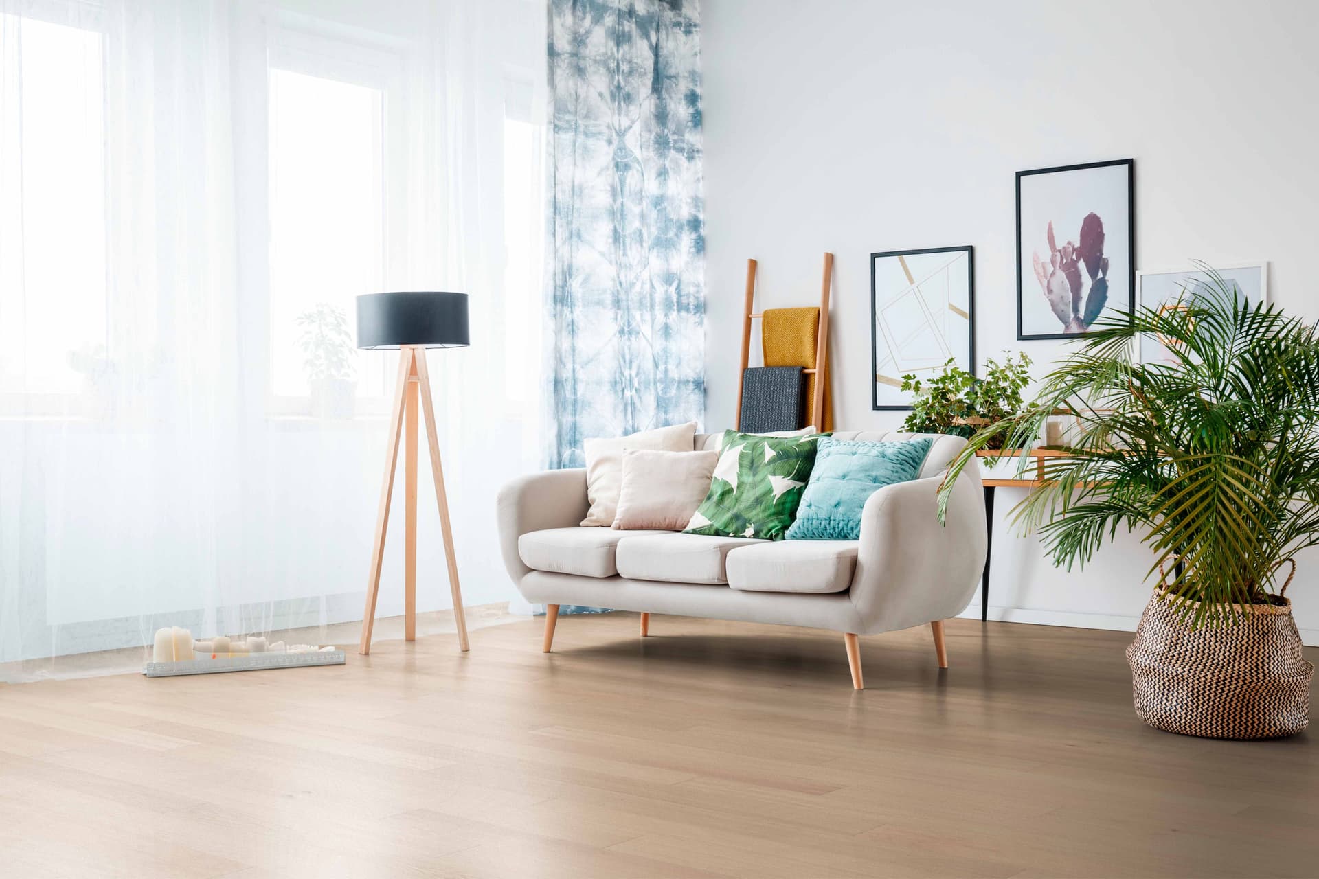 Florian
FAMILY GIN TONIC
Wooden flooring
