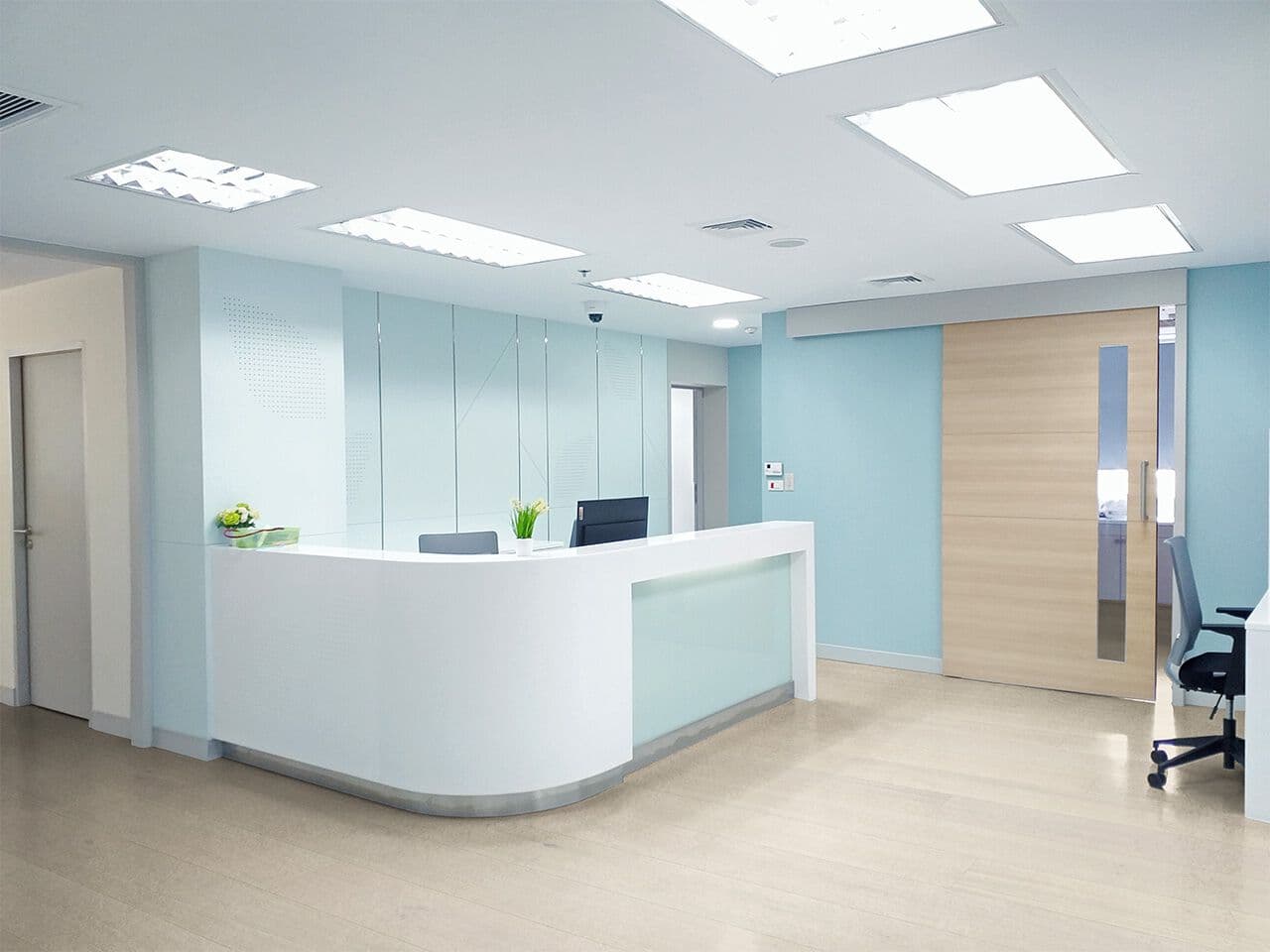 Florian
FAMILY WHITE LADY
Wooden flooring