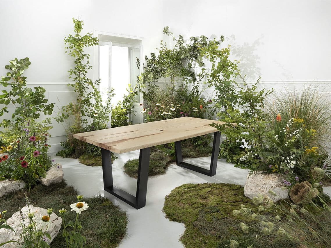 Florian
WOOD&WISE TYPE D
Rectangular solid wood dining table