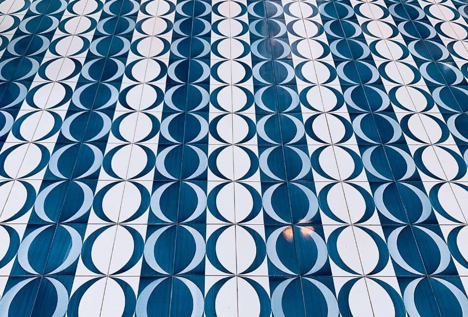 FRANCESCO DE MAIO
BLU PONTI
Indoor/outdoor porcelain stoneware wall/floor tiles