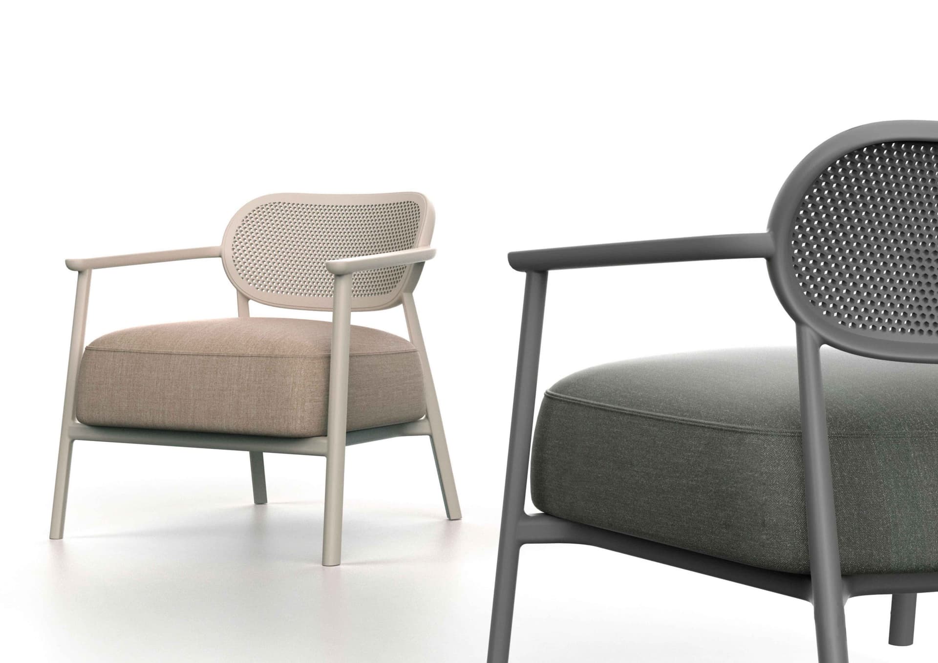 GABER
NUTA LOUNGE
Technopolymer armchair with armrests