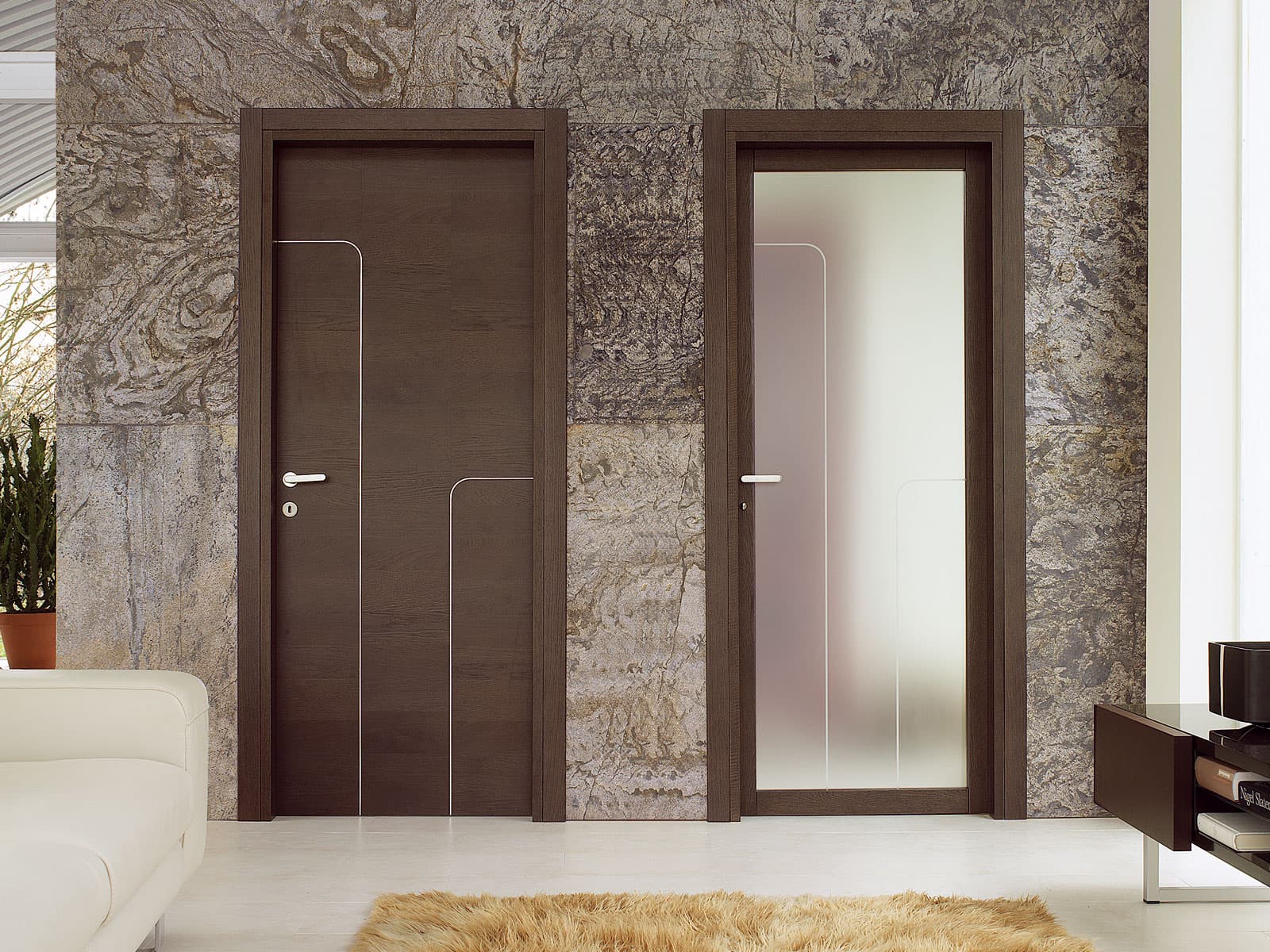 Ghizzi & Benatti
SPRING
Hinged wooden door