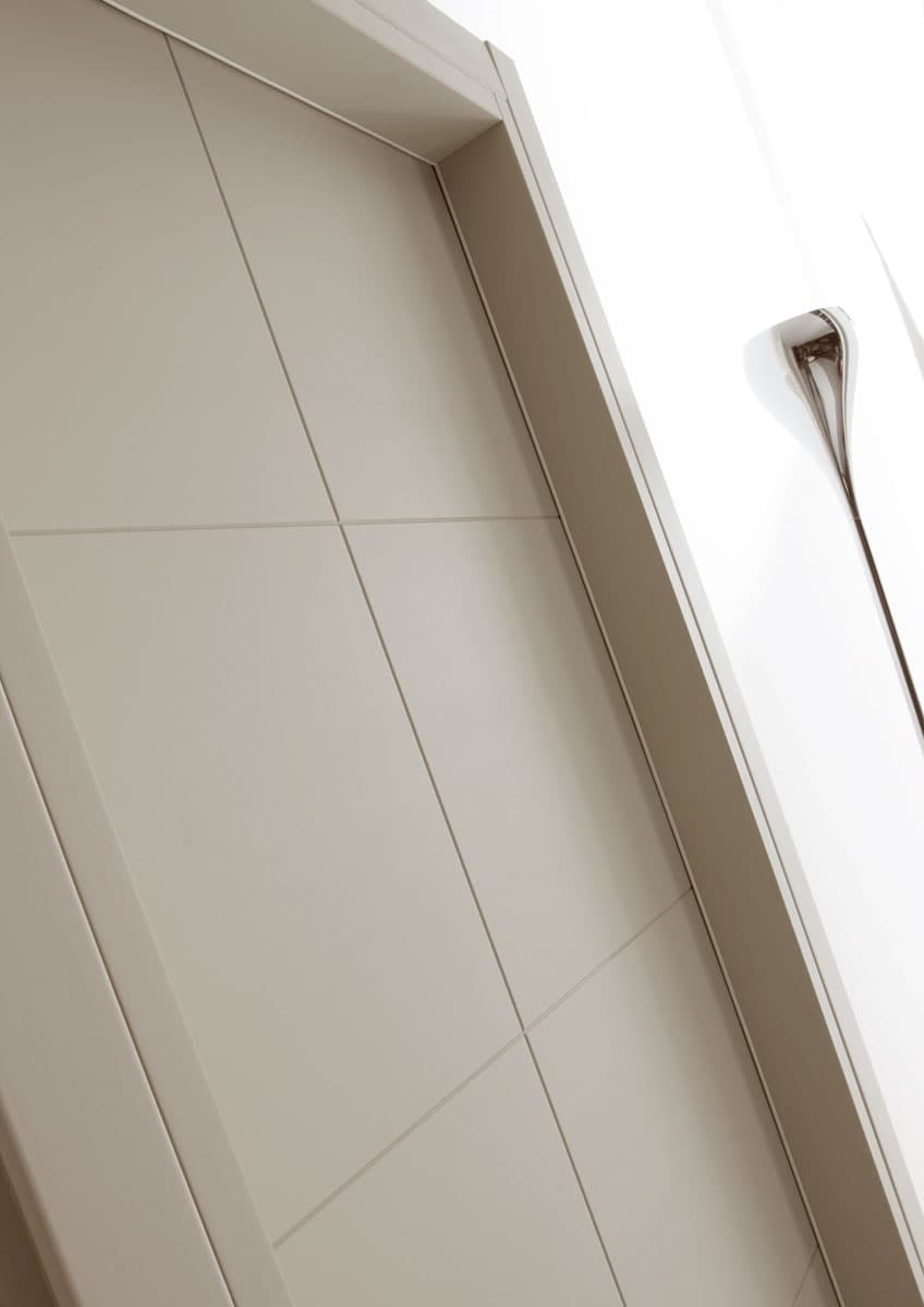 Ghizzi & Benatti
TEKNA 10
Hinged wooden door